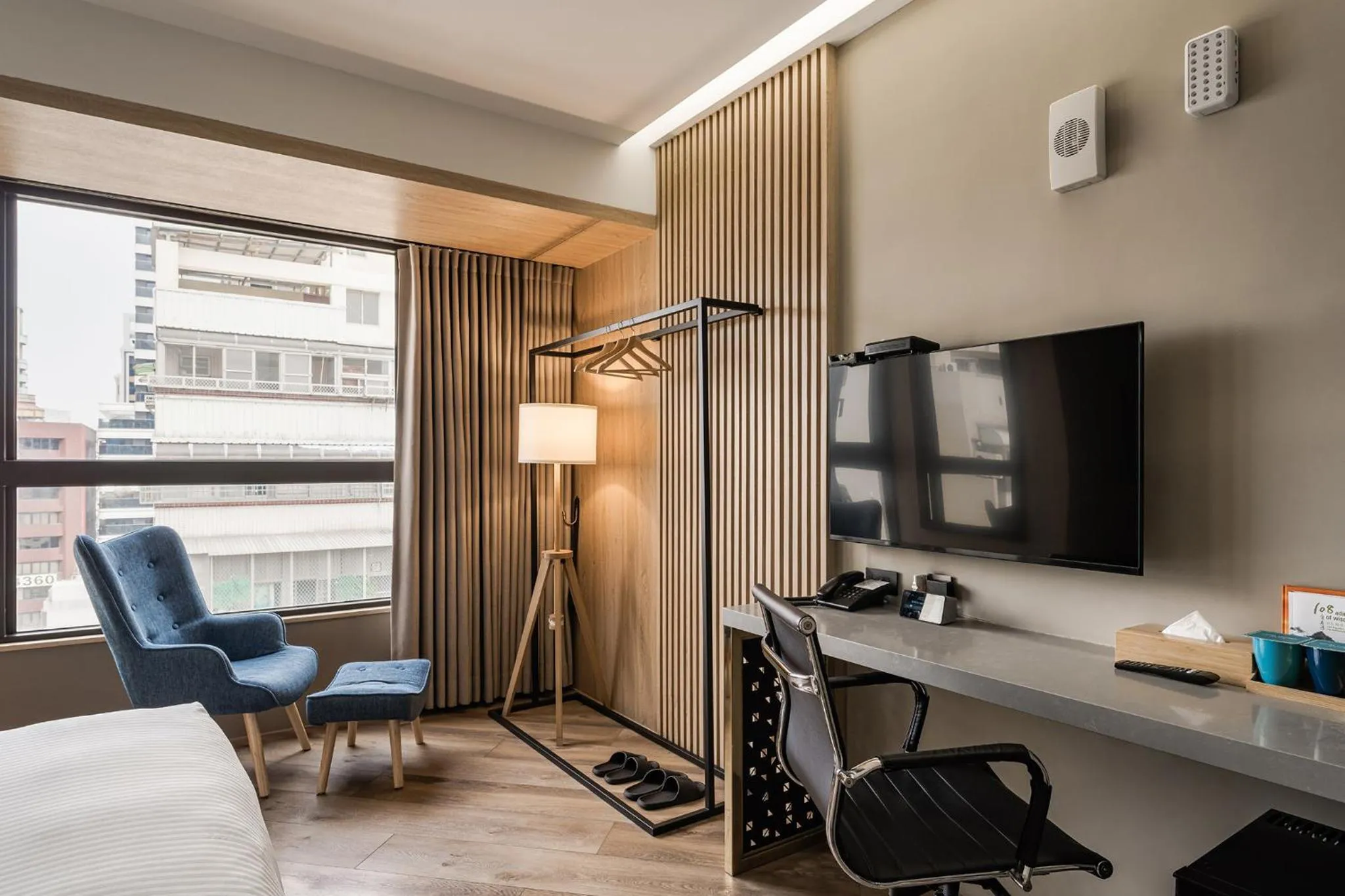 Photo of the whole room in HOTEL LEISURE Kaohsiung