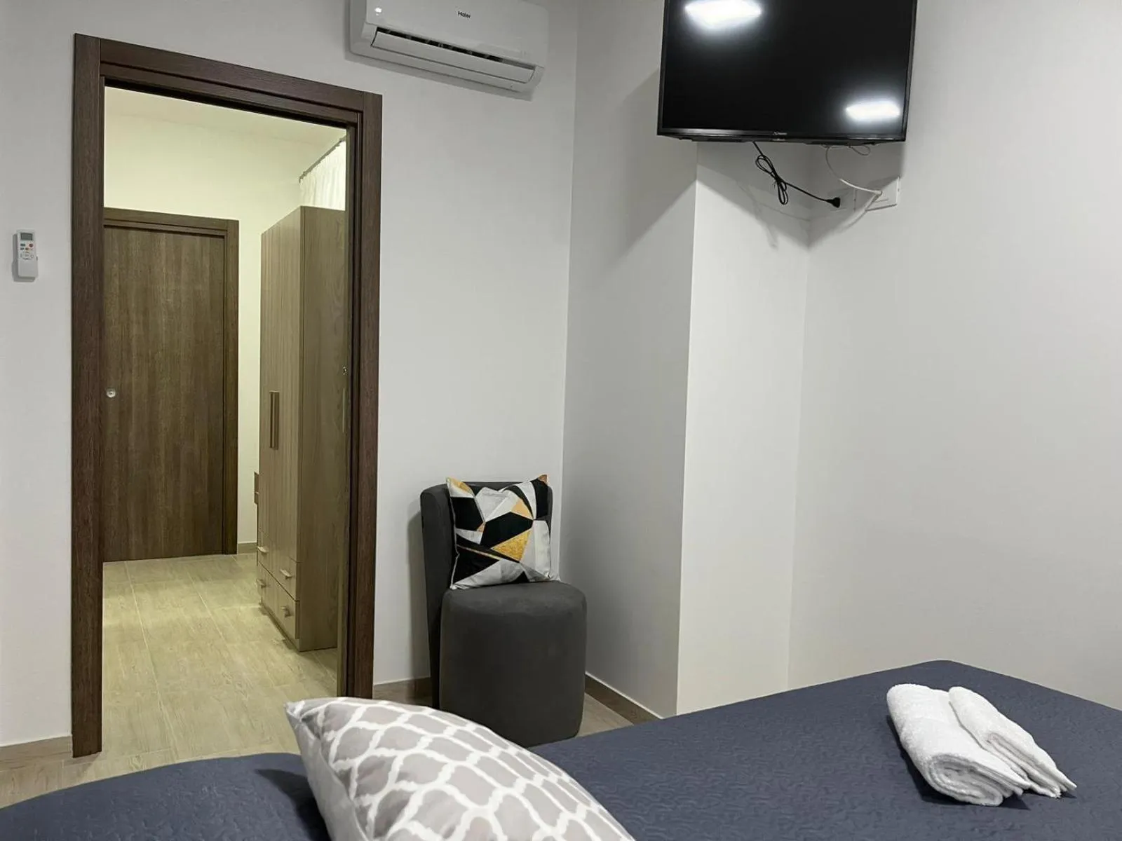 TV/Entertainment Center in B&B Alessia