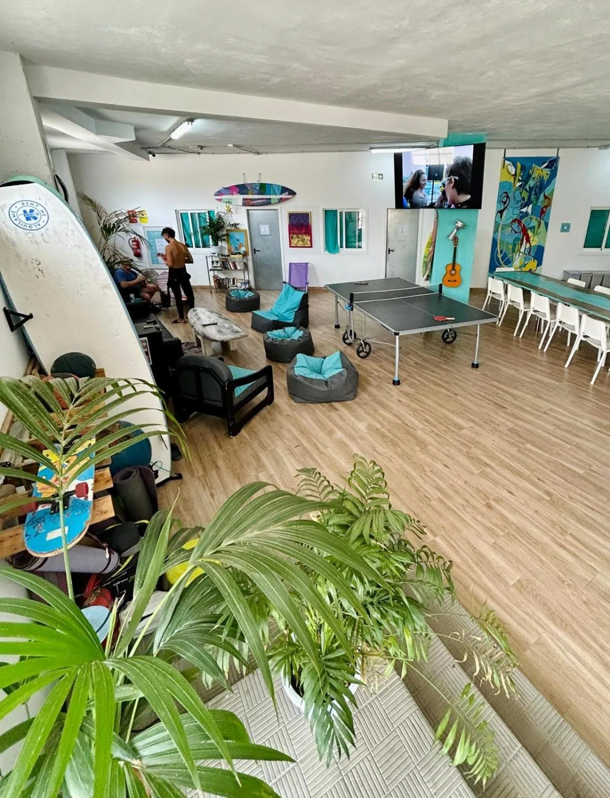 Seating area in Medano Nest Hostel