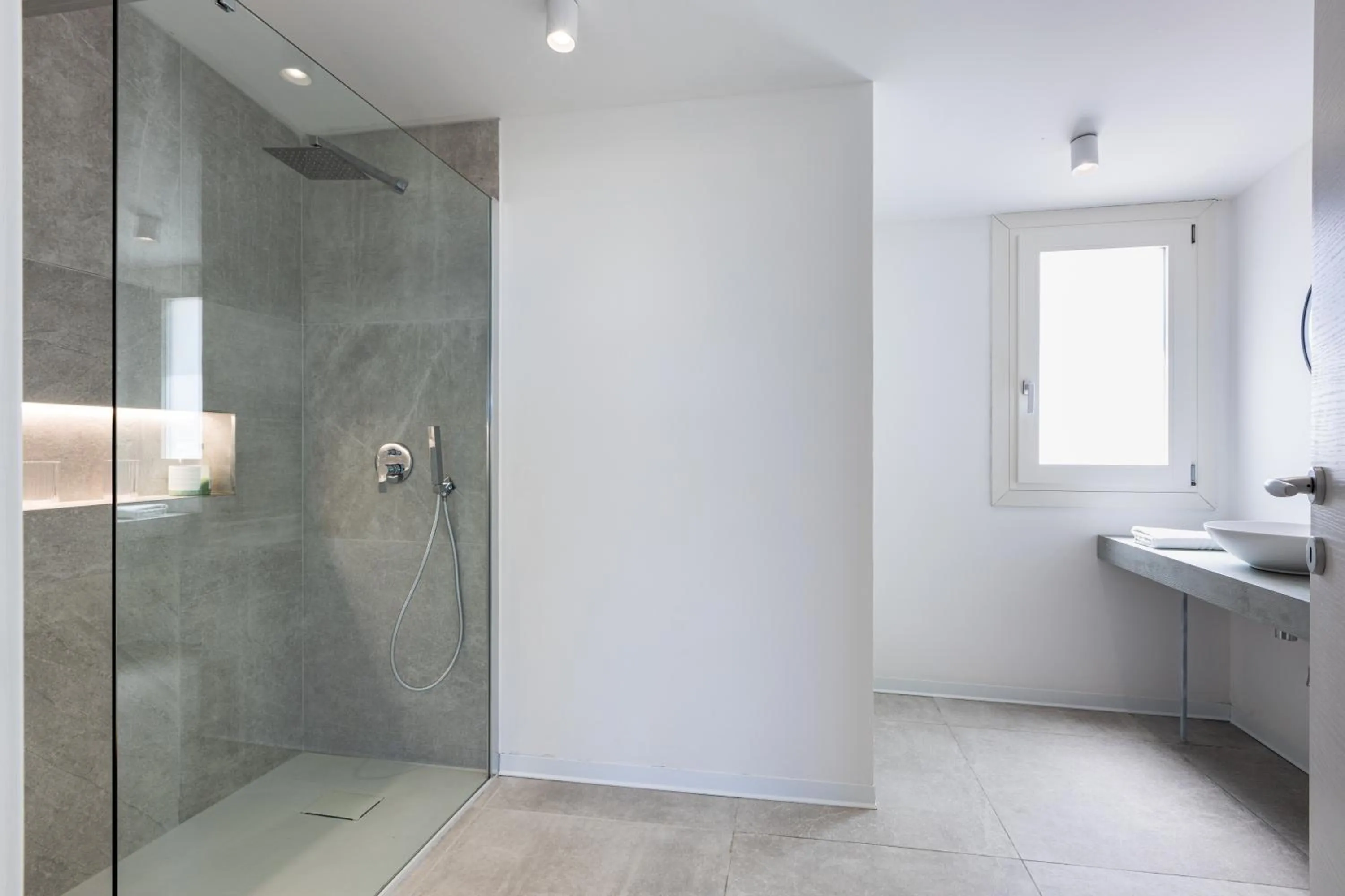 Bathroom in Baia del Sole Resort