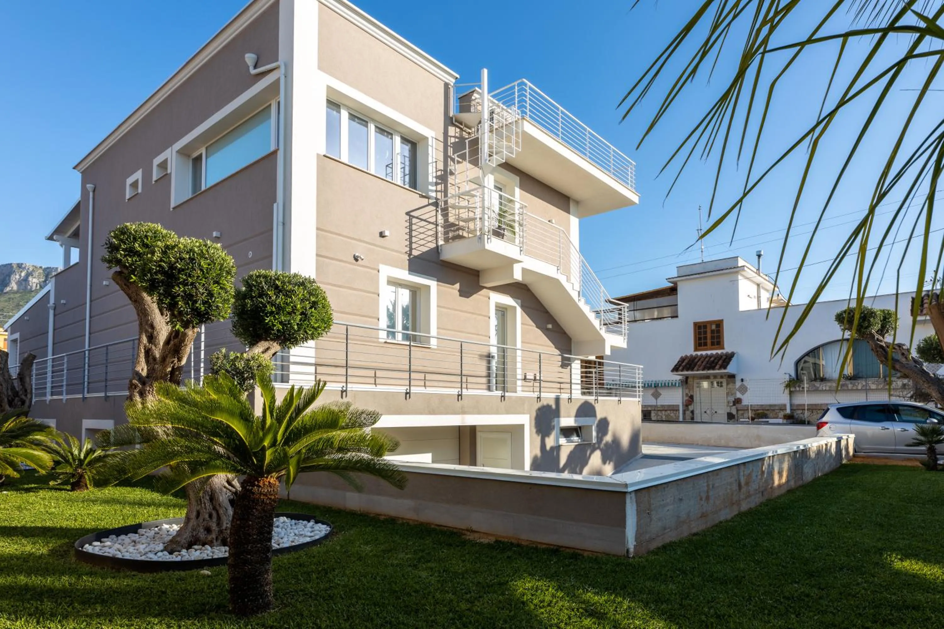 Property building in Le Palme