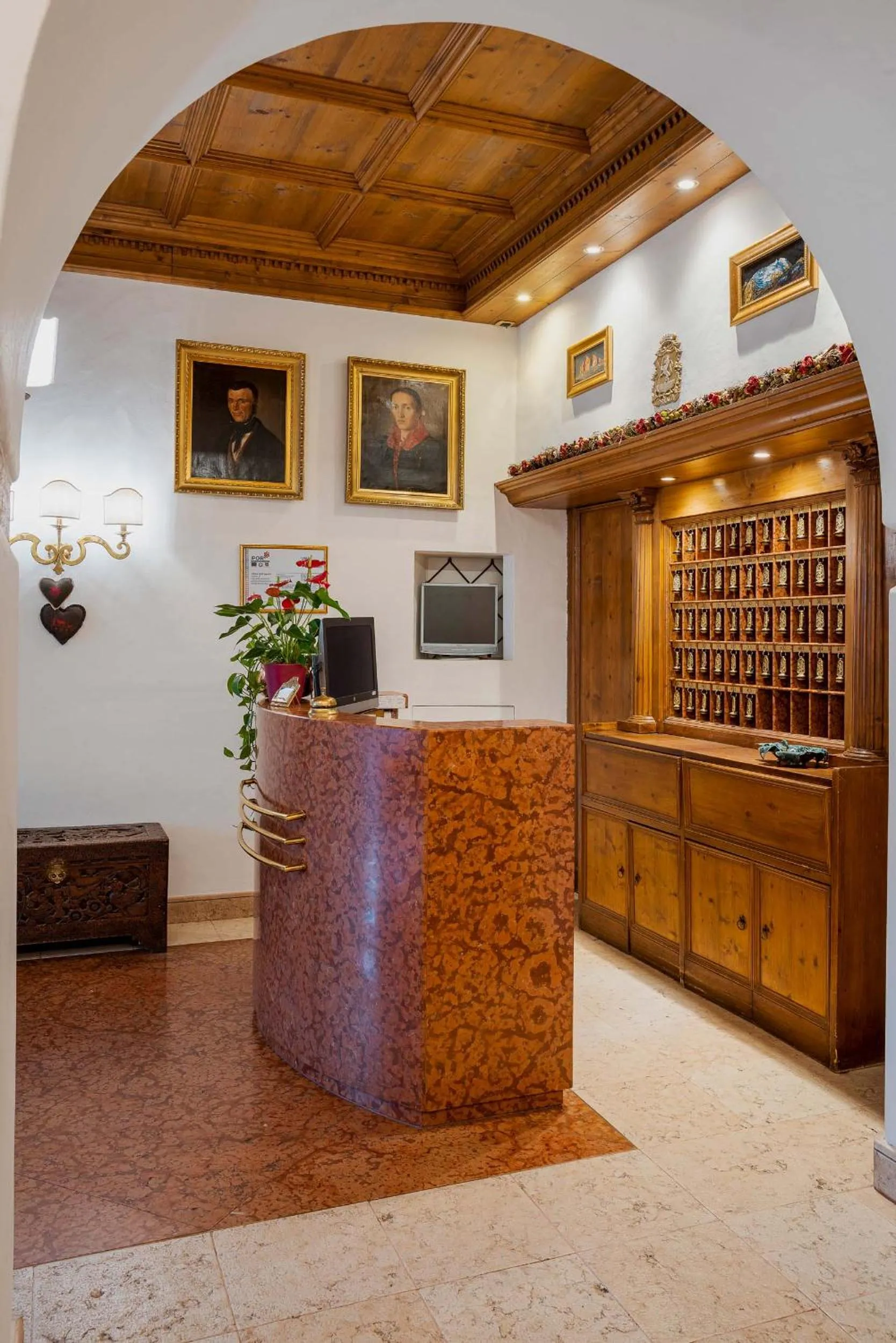 Lobby or reception in Royal Hotel Cortina