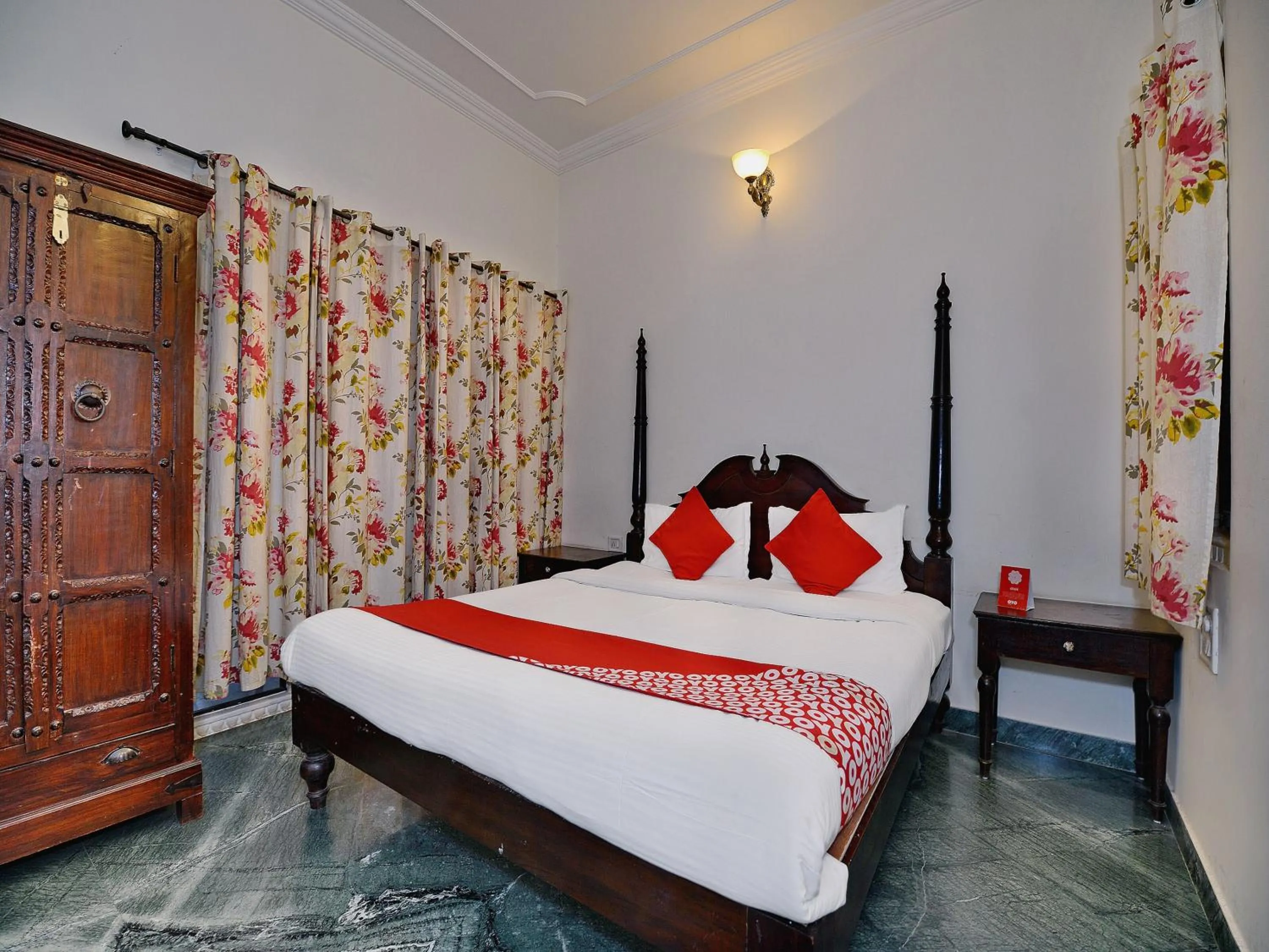 Bedroom in Super Hotel O Tordi Haveli