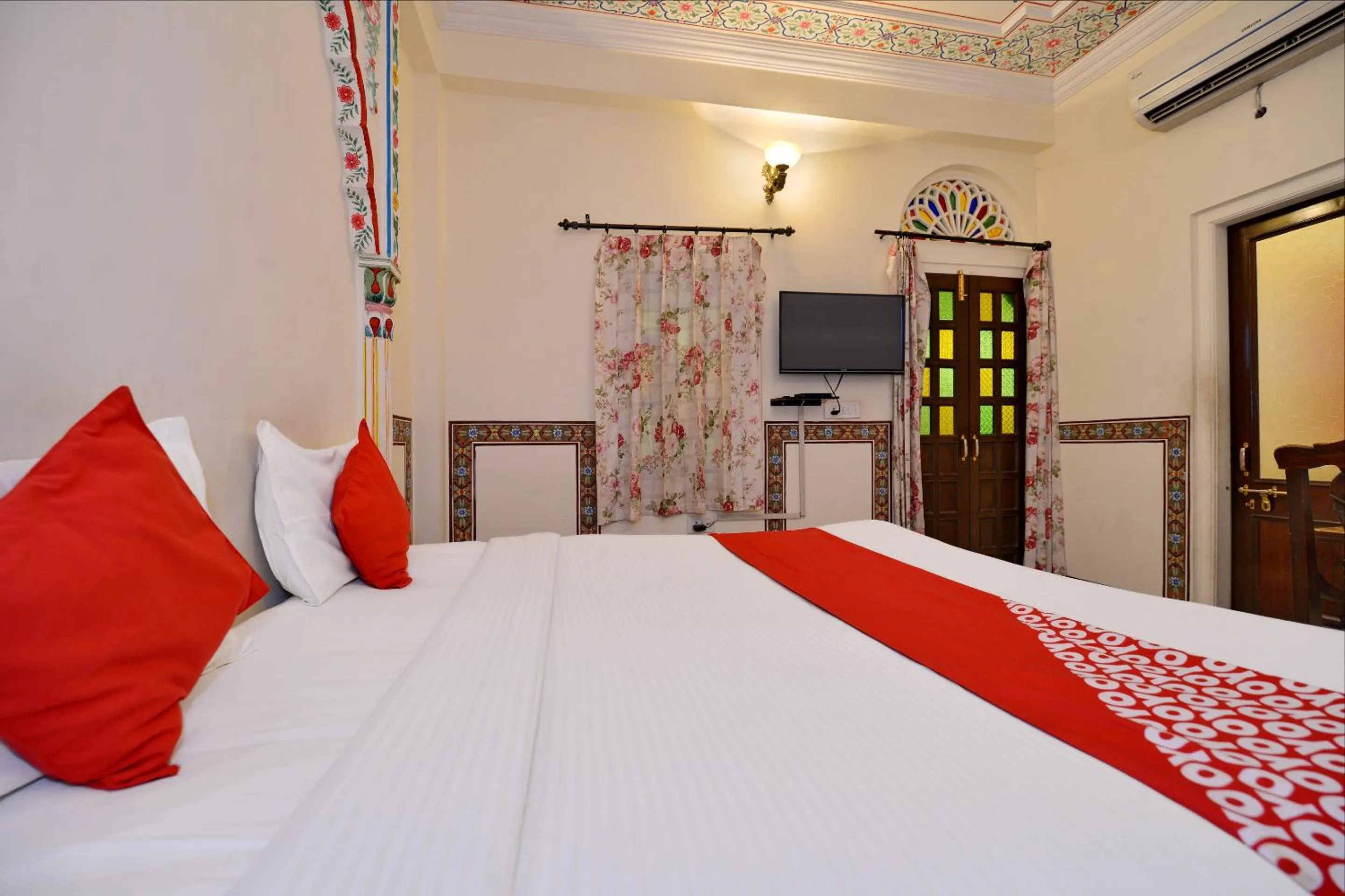 Bedroom in Super Hotel O Tordi Haveli