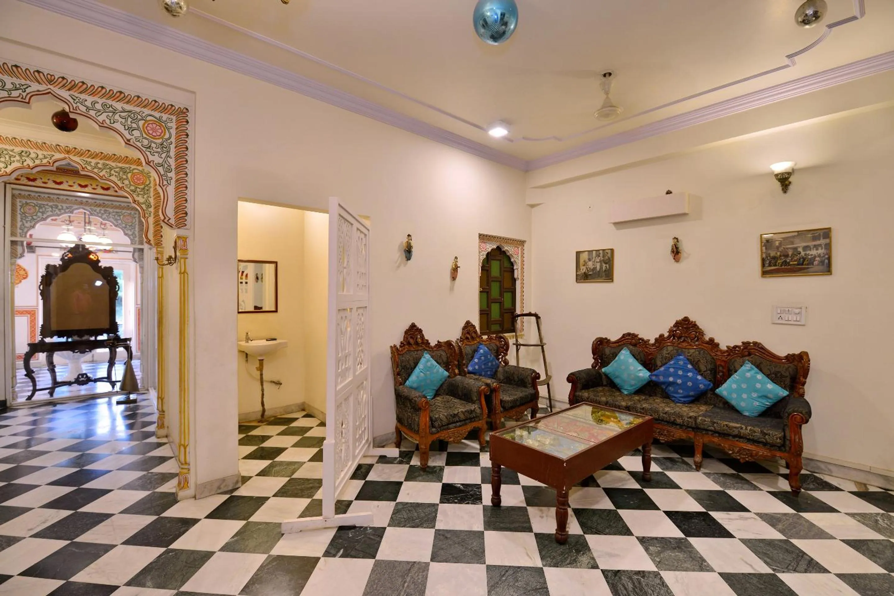 Lobby or reception in Super Hotel O Tordi Haveli