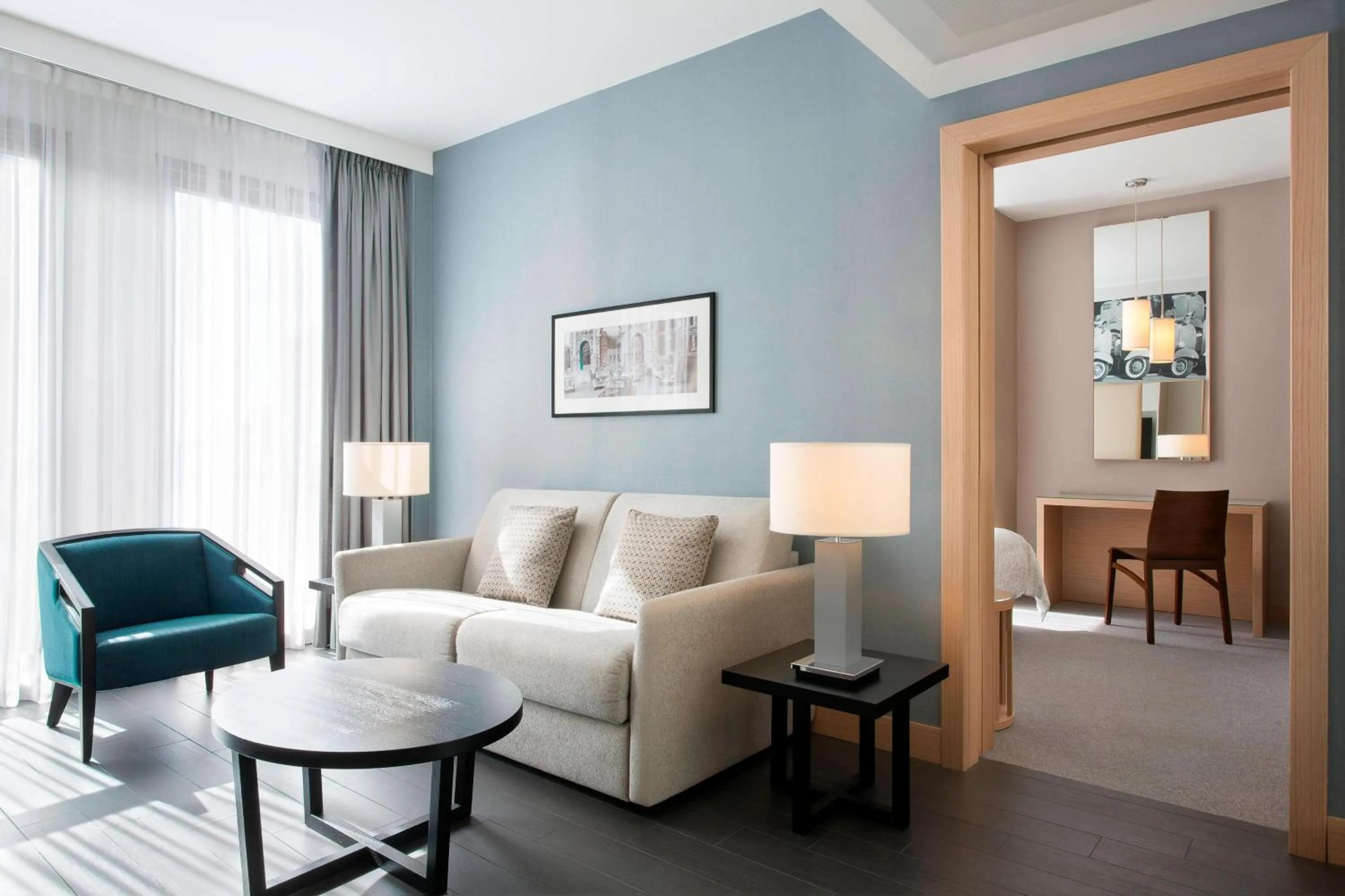 Living room in Le Meridien Visconti Rome