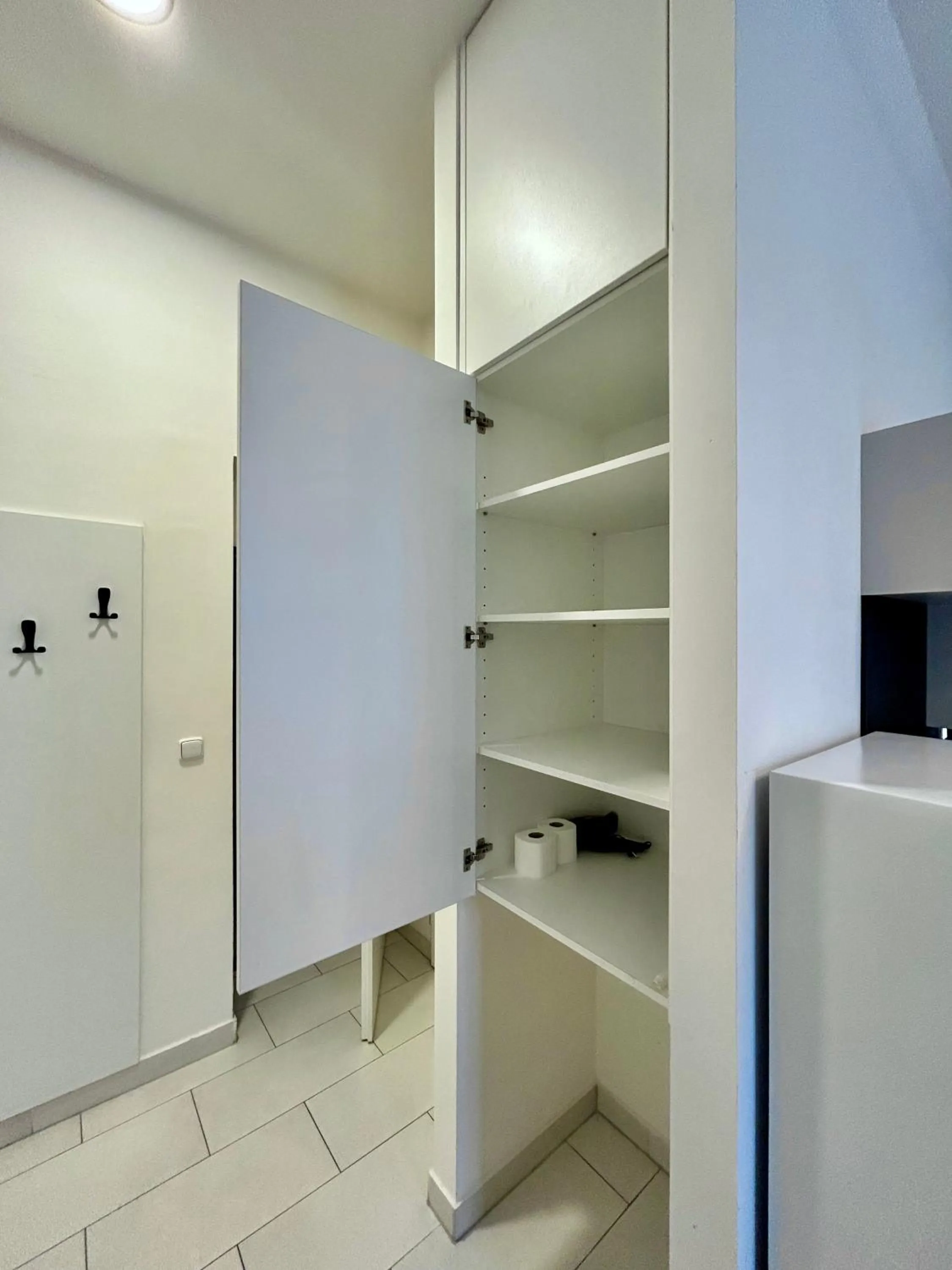 wardrobe in Figaro Suites