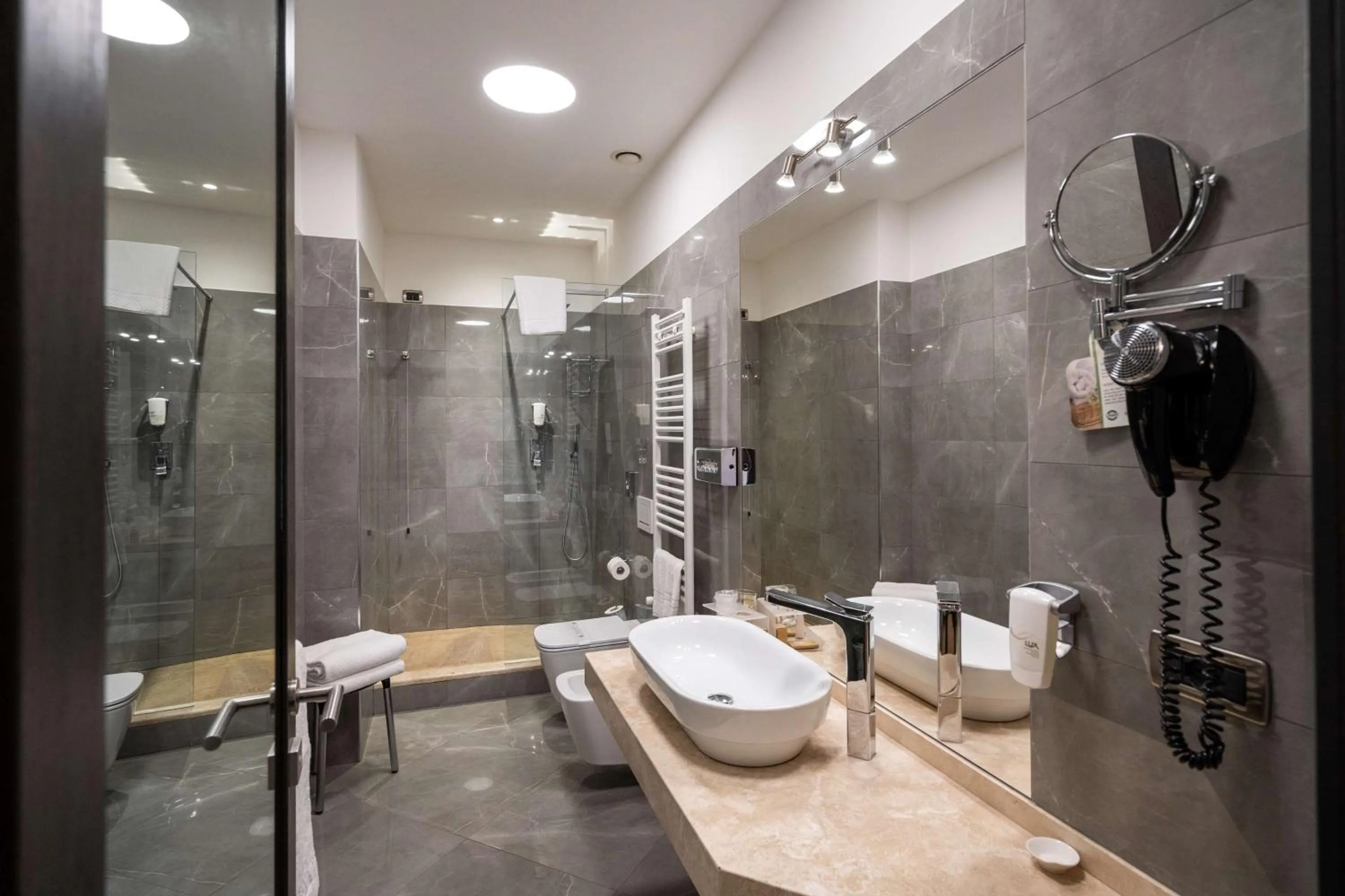 Bathroom in Best Western Plus Hotel Genova