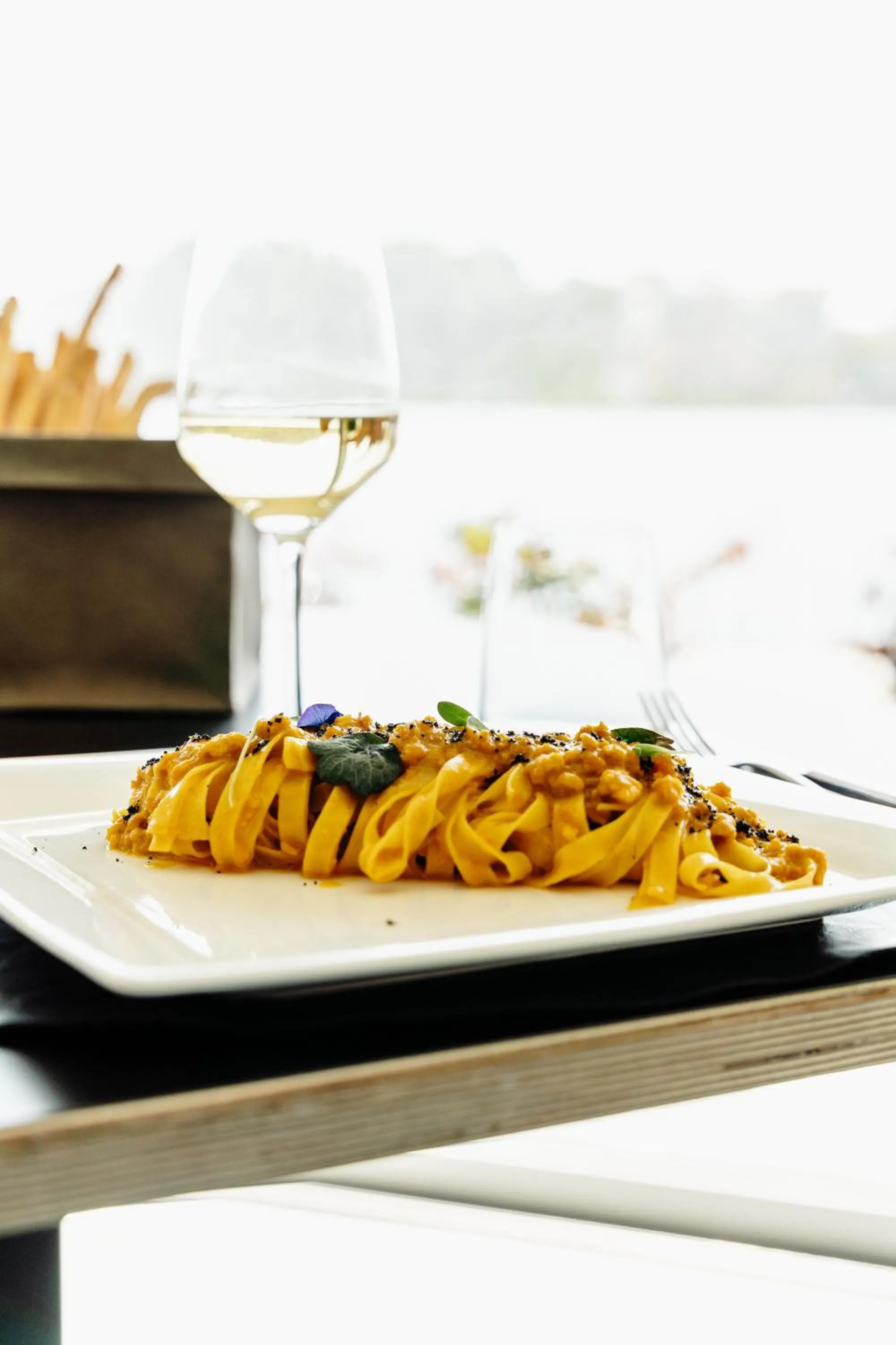 Restaurant/places to eat in Hotel L'Approdo