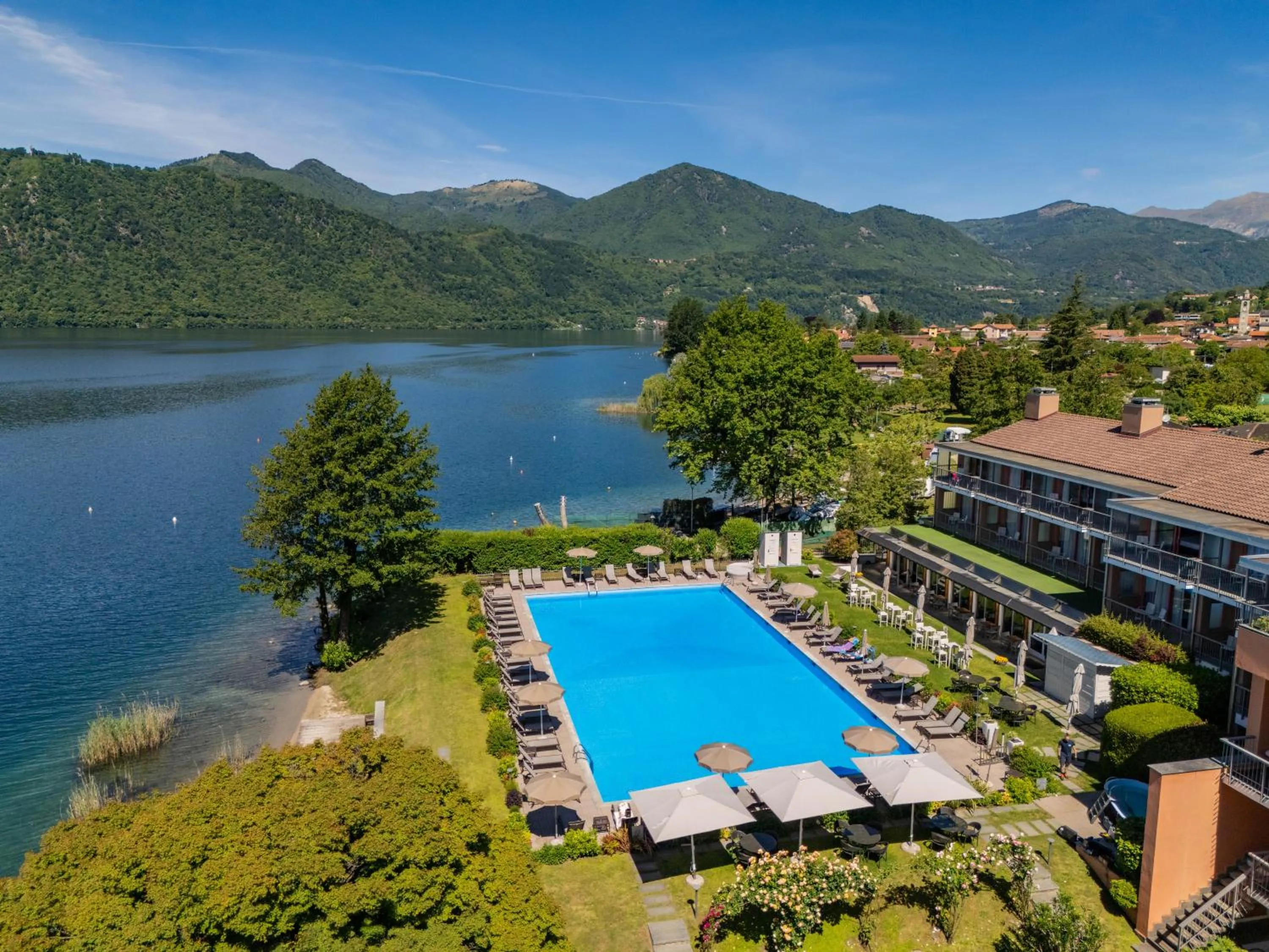 Swimming pool in Hotel L'Approdo