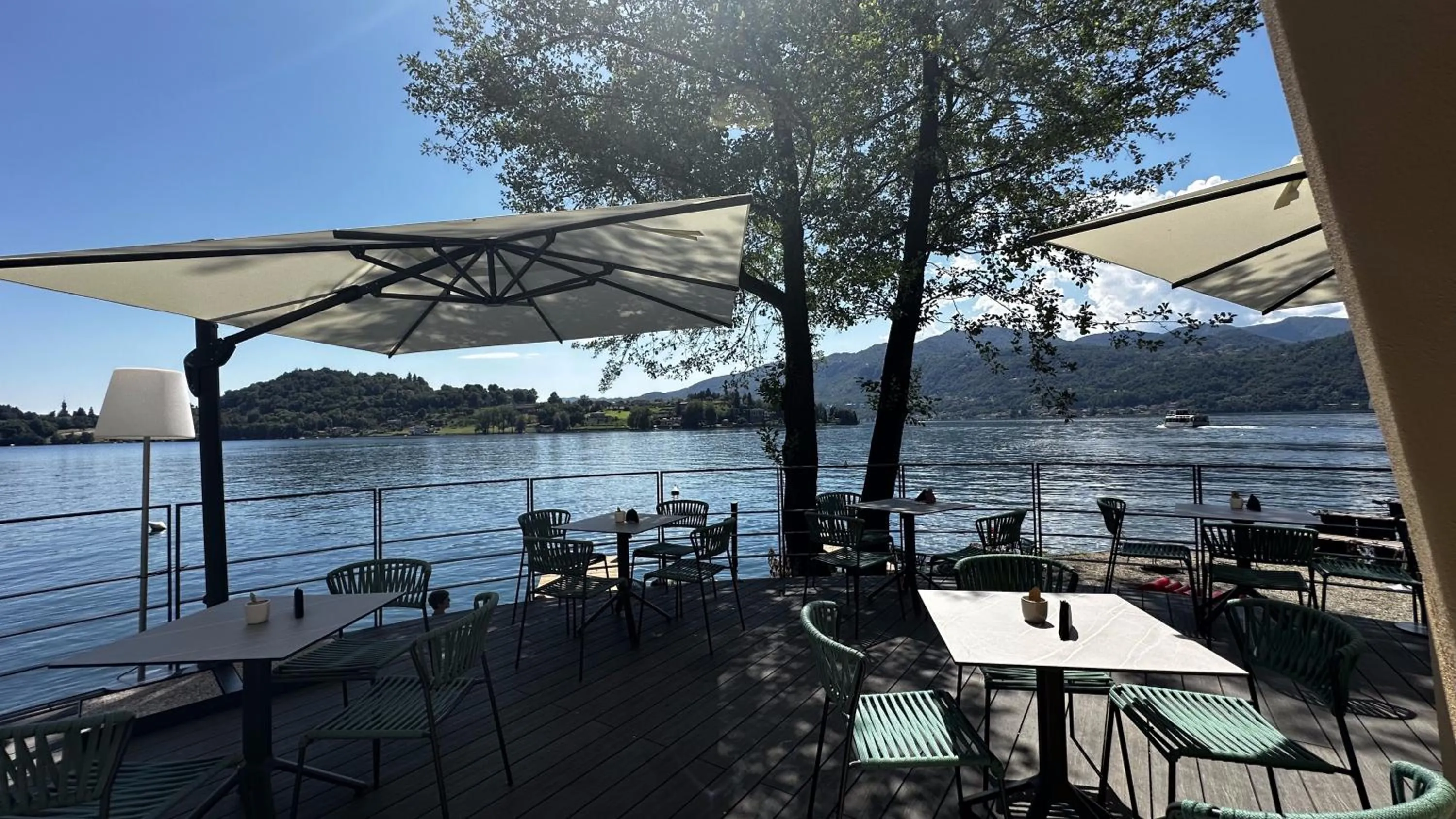 Restaurant/places to eat in Hotel L'Approdo