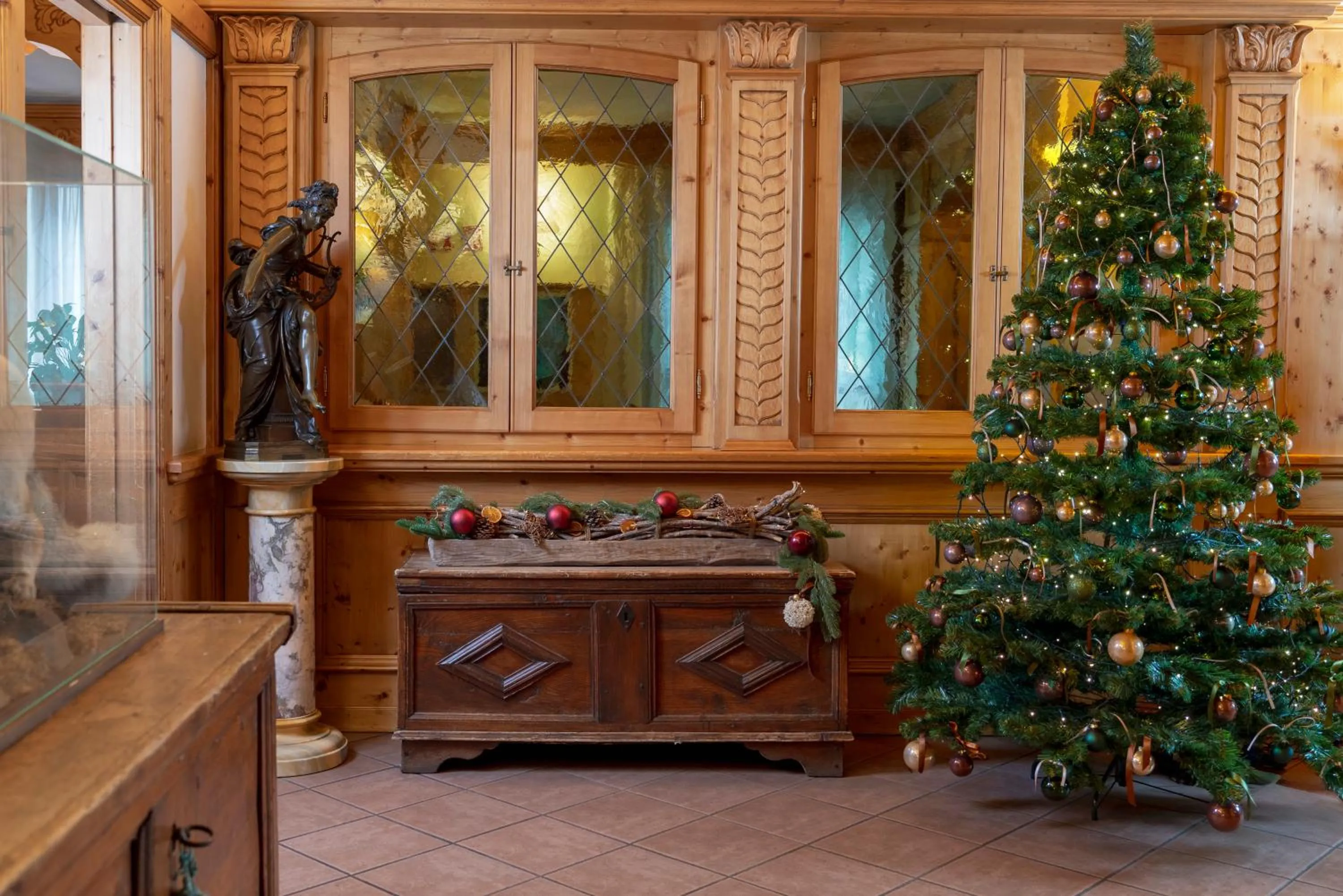 Communal lounge/ TV room in Hotel Cristallo