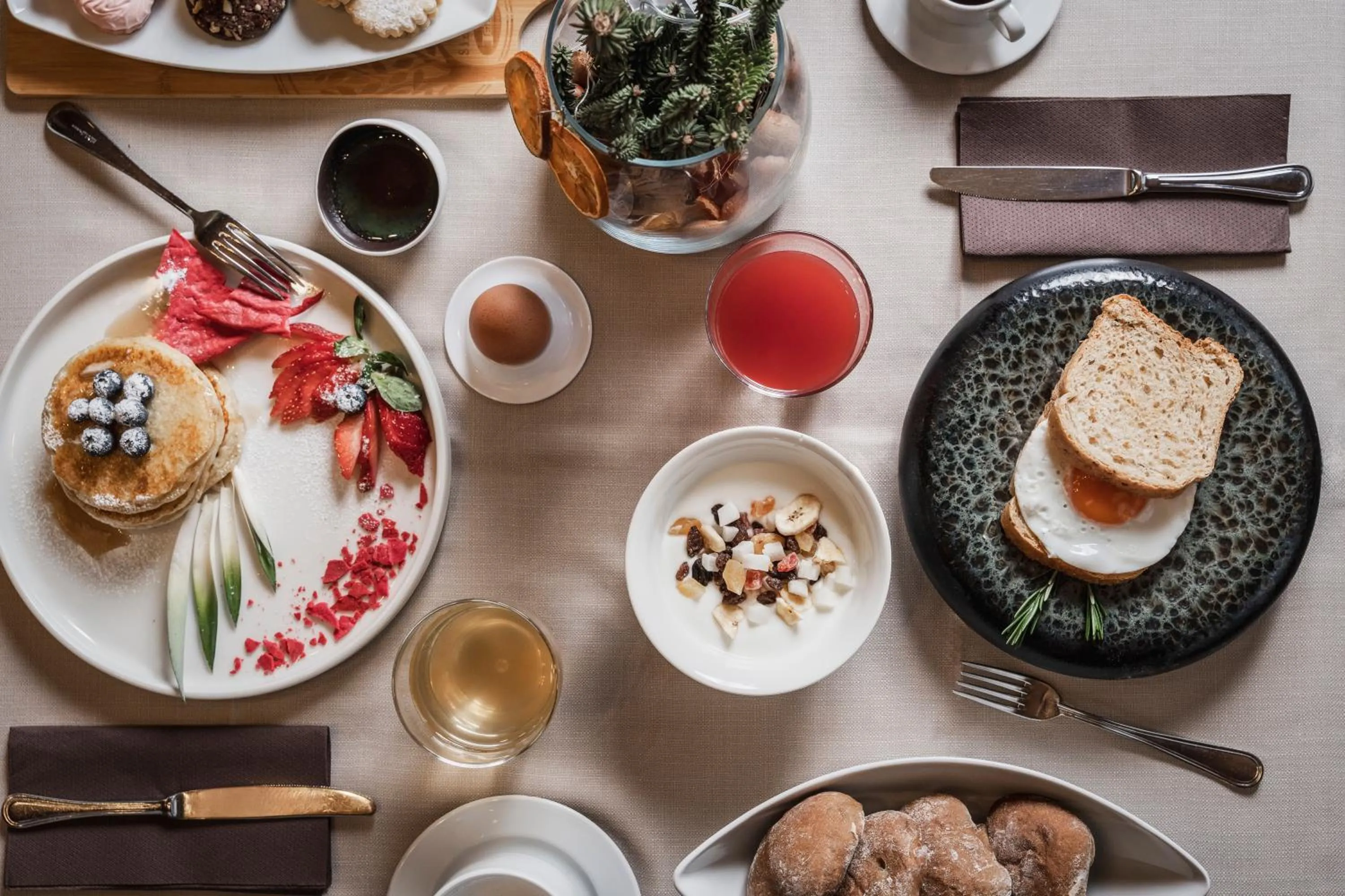 Breakfast in Hotel Cristallo