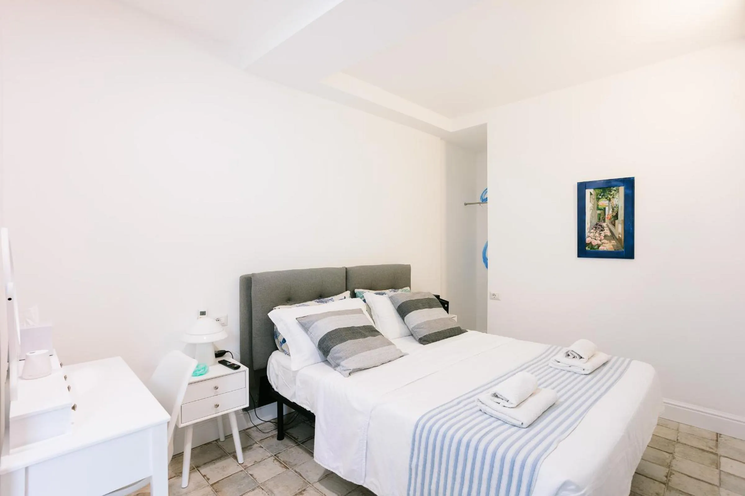 Bed in MAISON SAINT MICHAEL