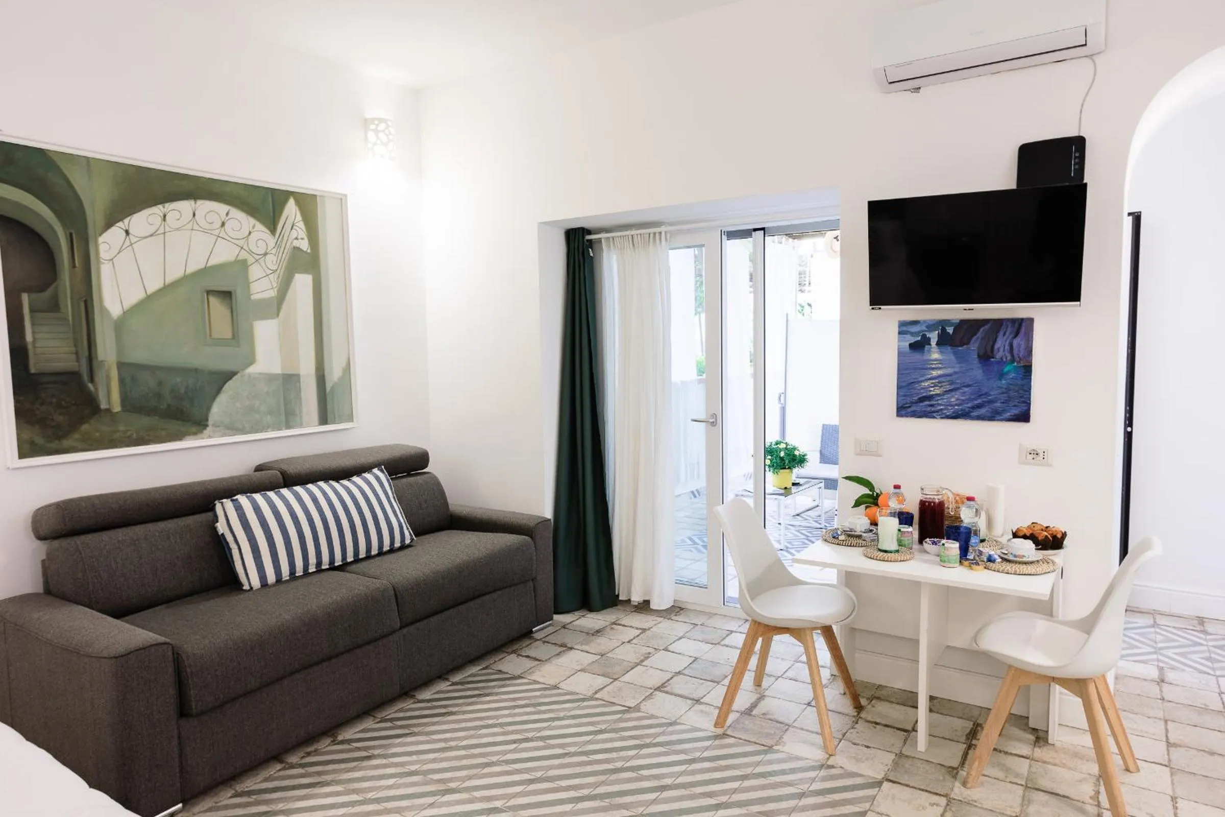 MAISON SAINT MICHAEL