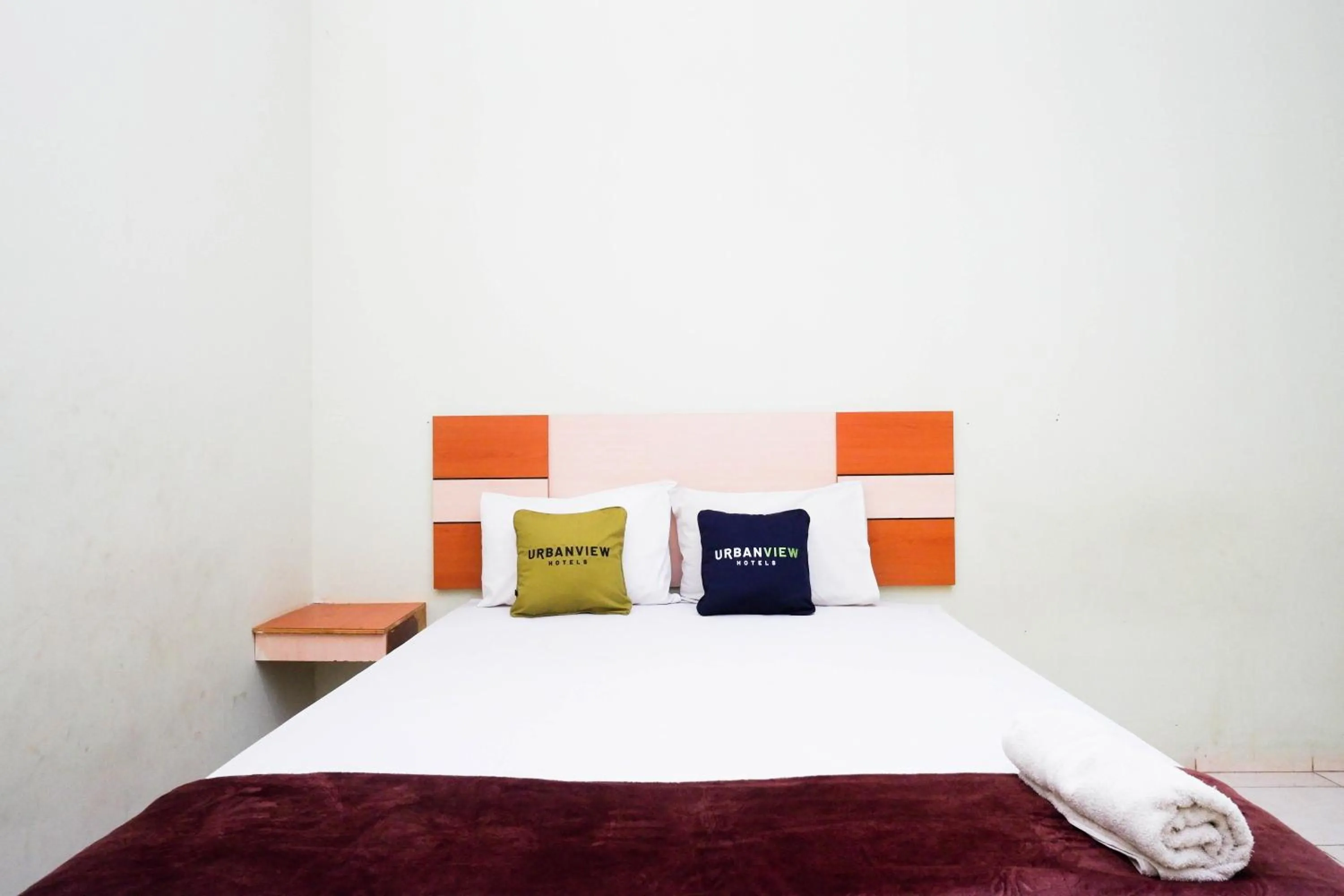 Bedroom, Bed in Urbanview Hotel Platinum Parepare