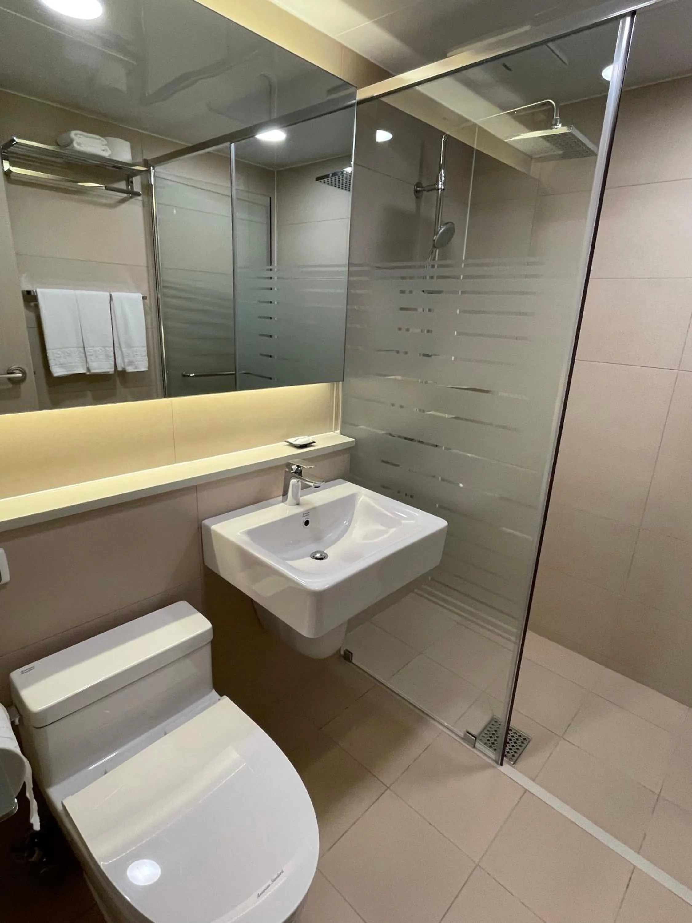 Shower in Kumho Seorak Resort