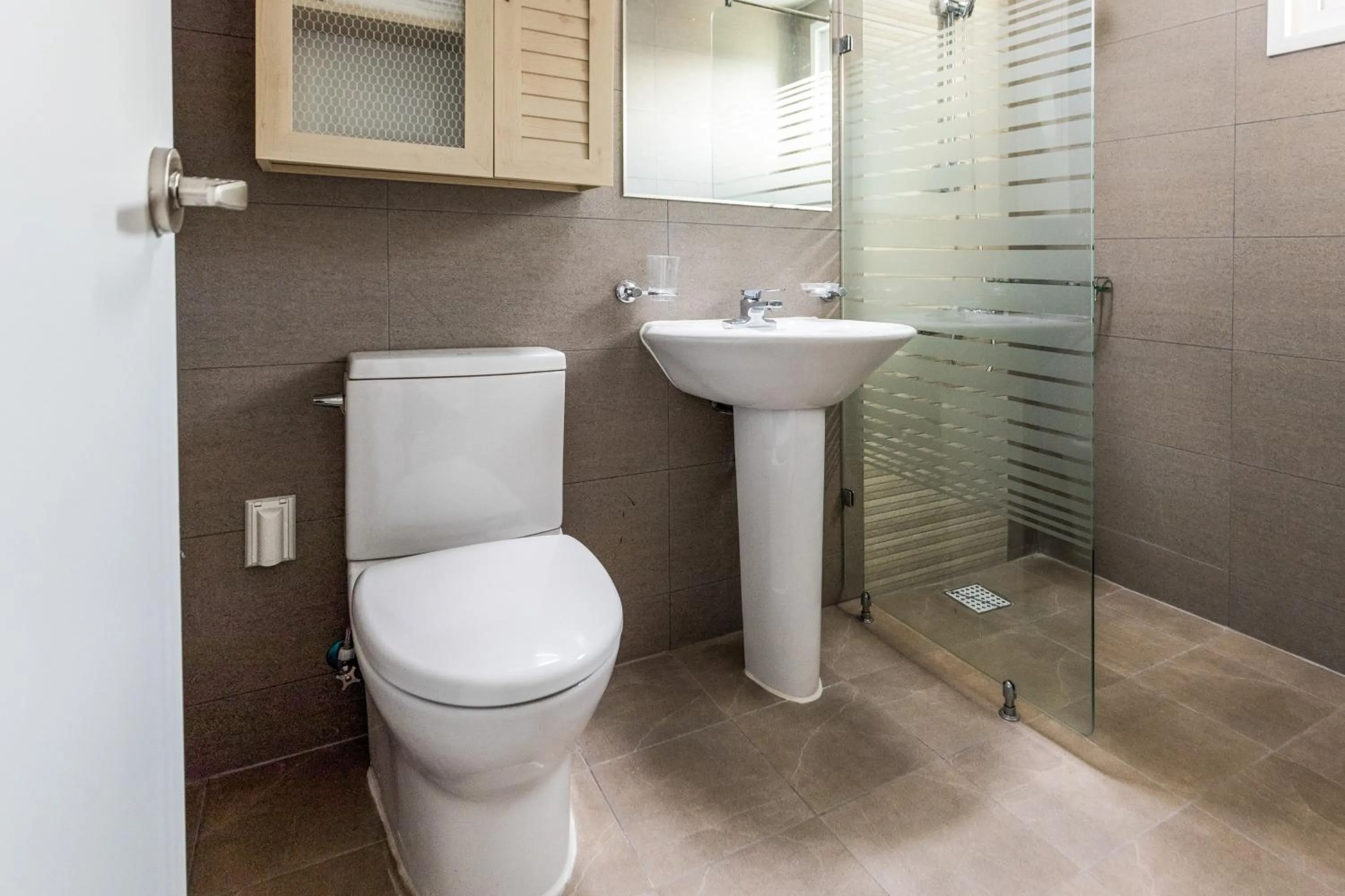 Jeju Bada Wi Olle Pension