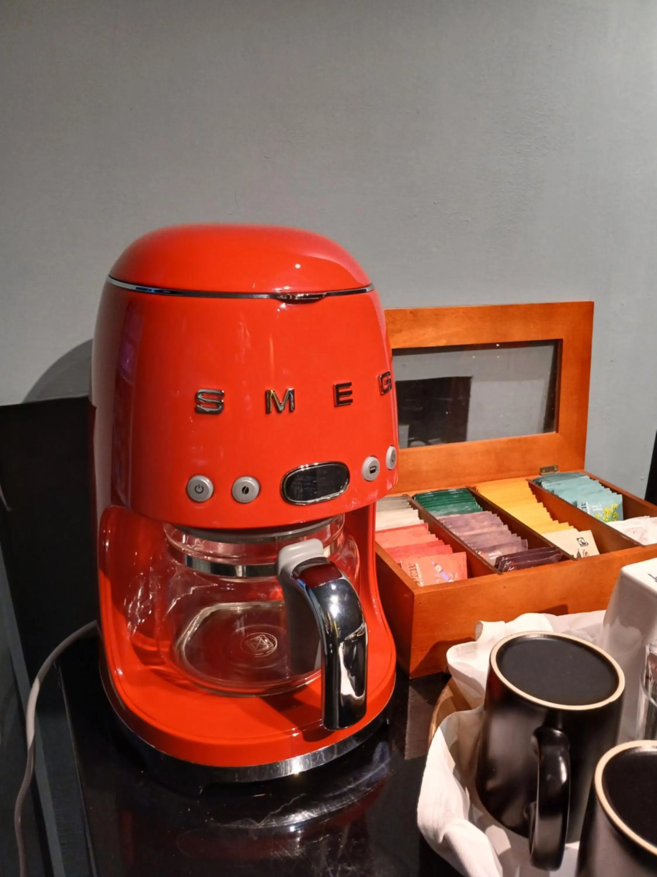 Coffee/tea facilities in Hotel Priori Secret Garden