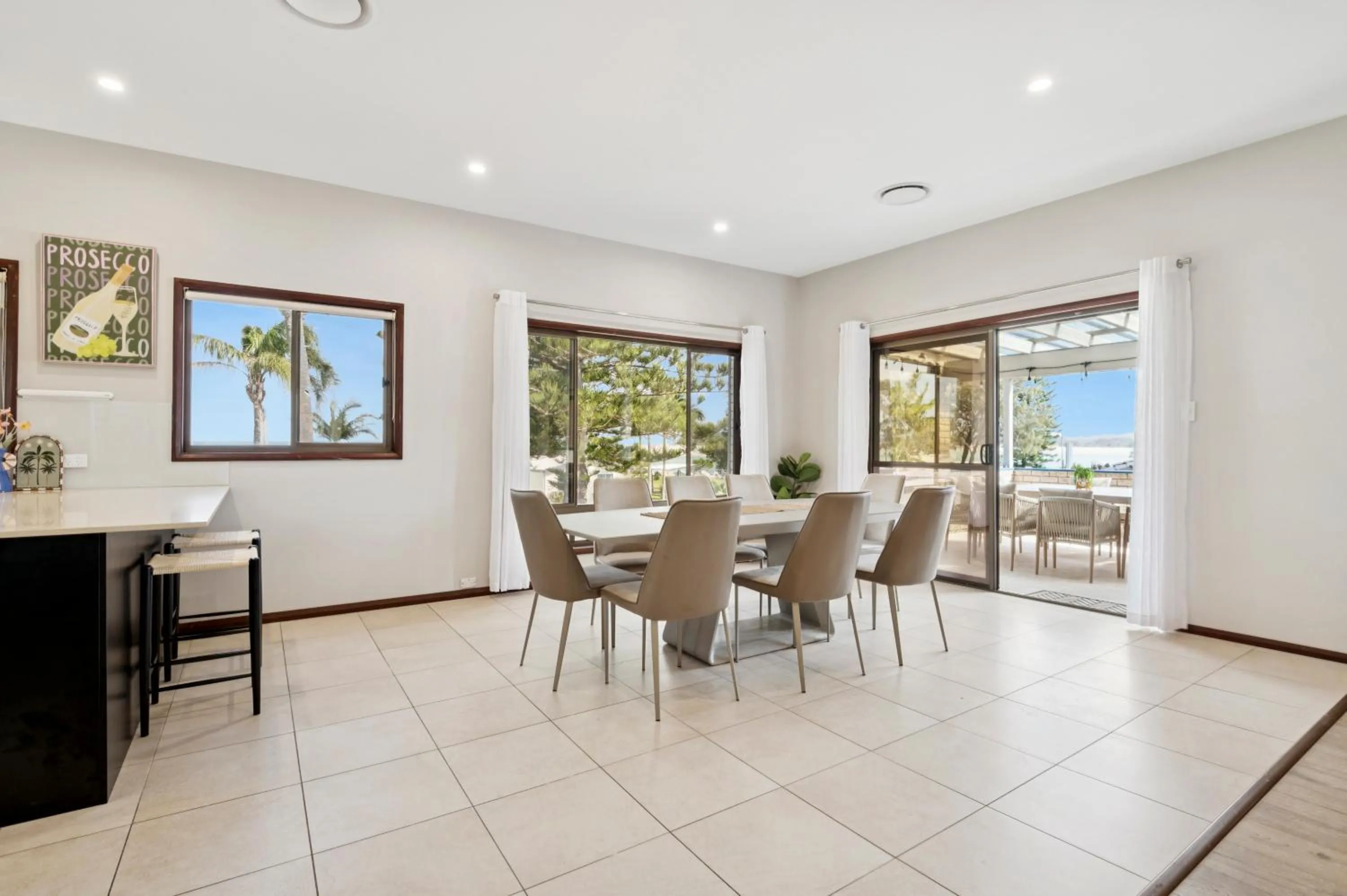 Dining area in Ingenia Holidays Nambucca Heads