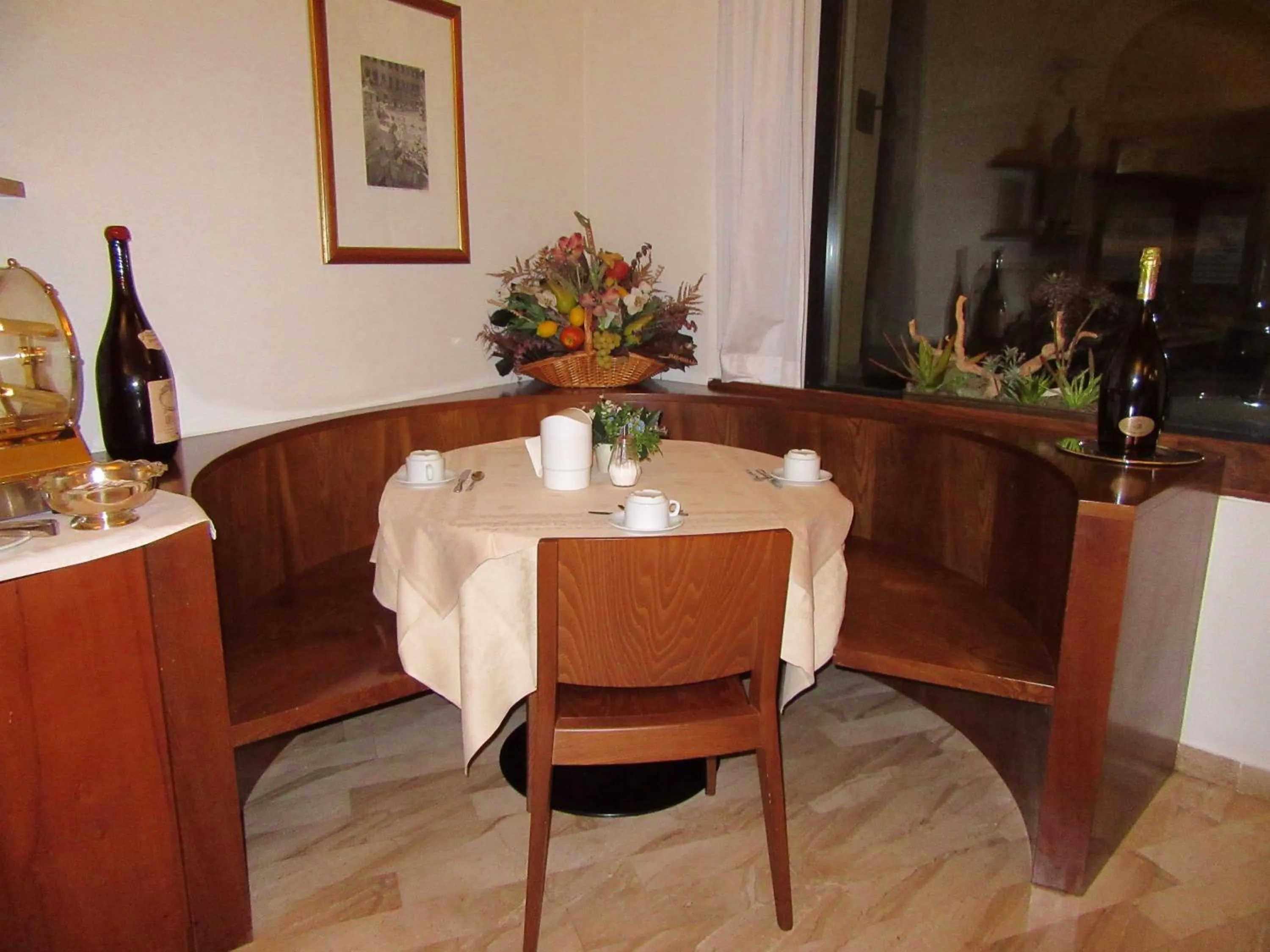 Shower in Hotel Giardino