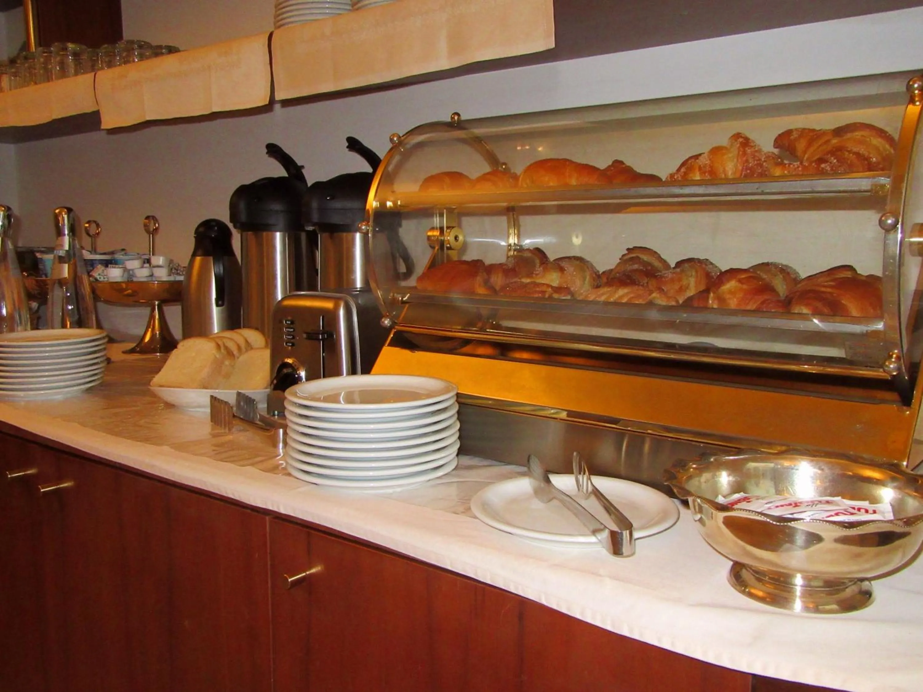 Shower in Hotel Giardino