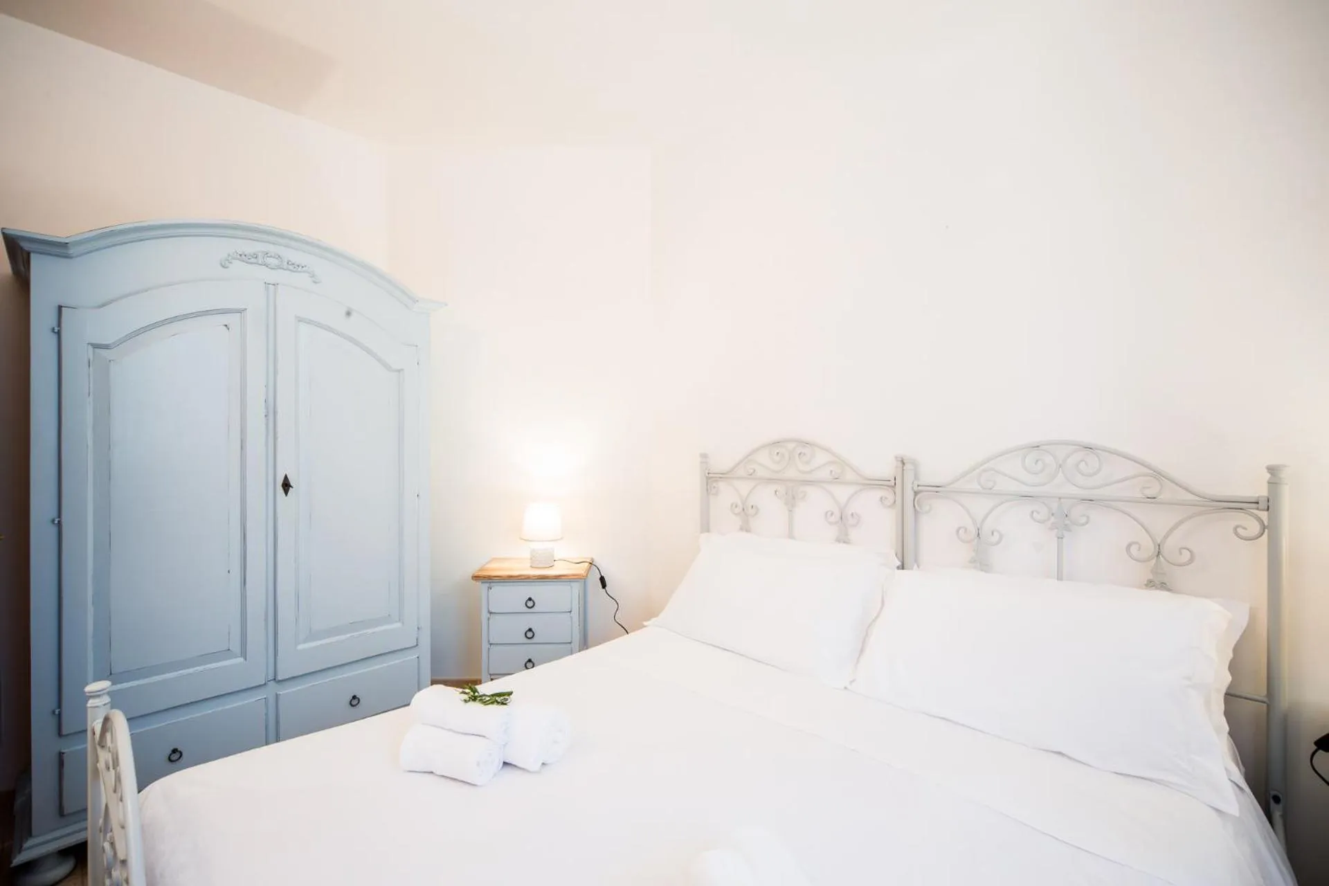 Bed in Trulli Nuova Aia Resort