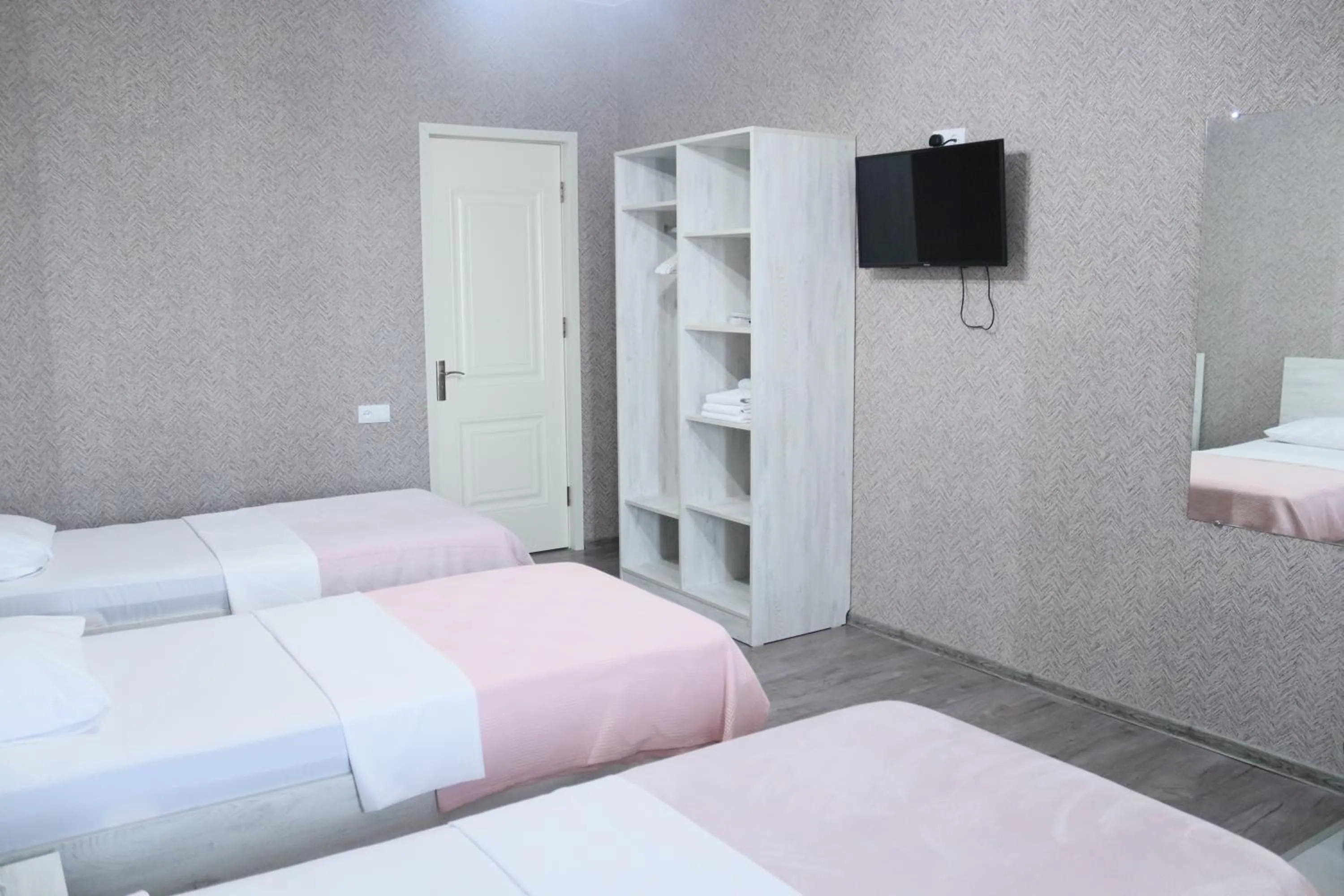 Bed in Hotel West Face