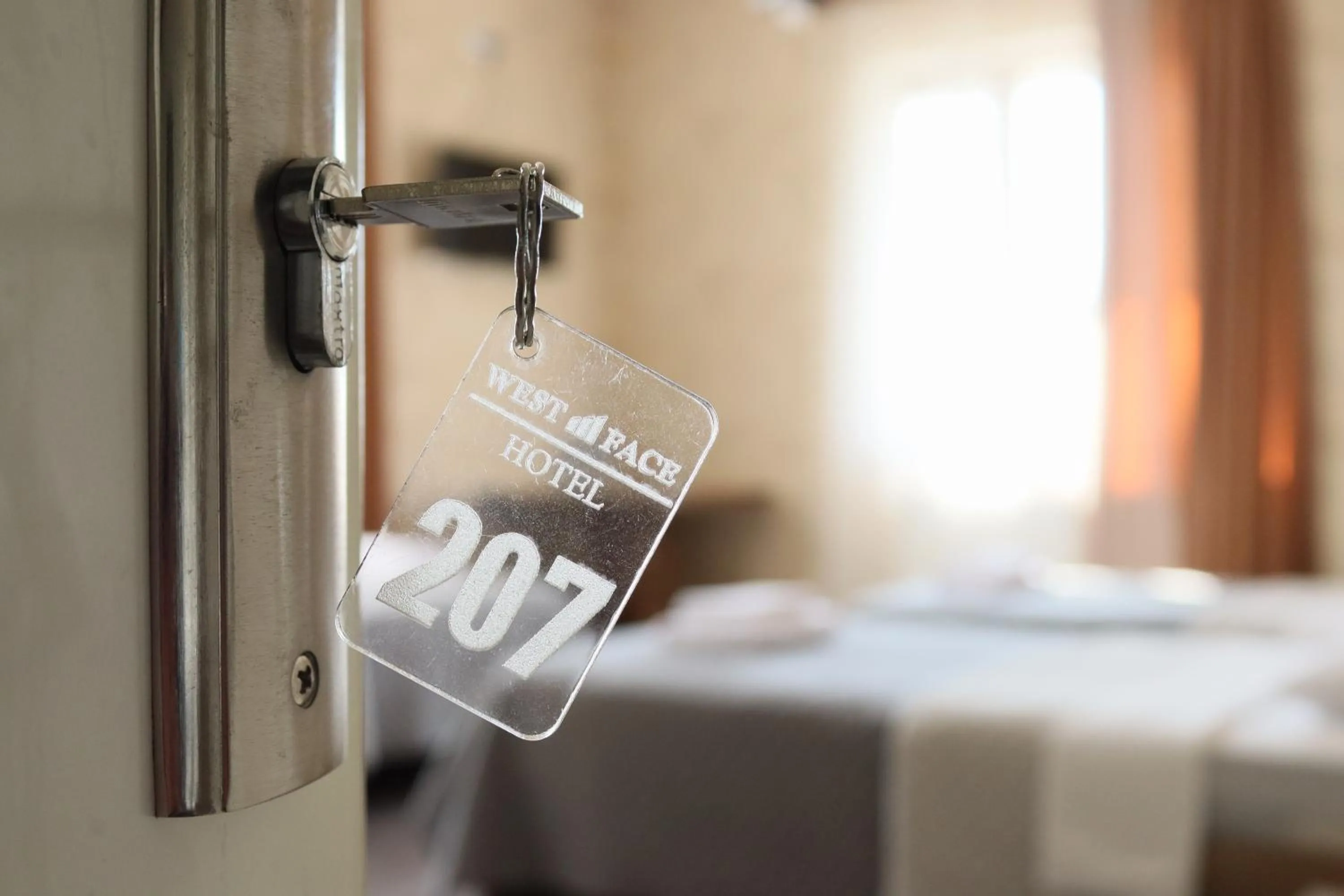 Photo of the whole room in Hotel West Face