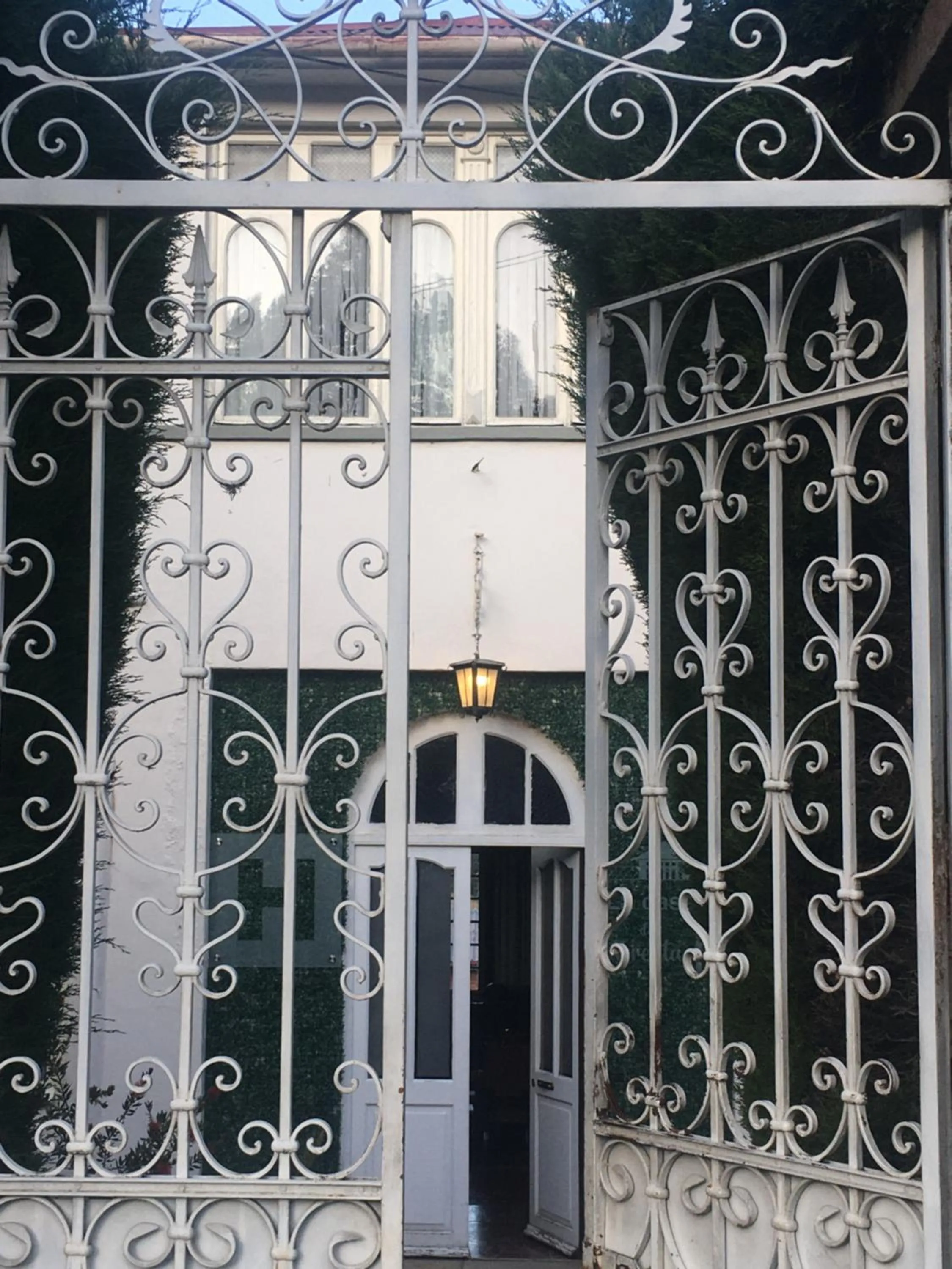 Facade/entrance in La casa de Teresita