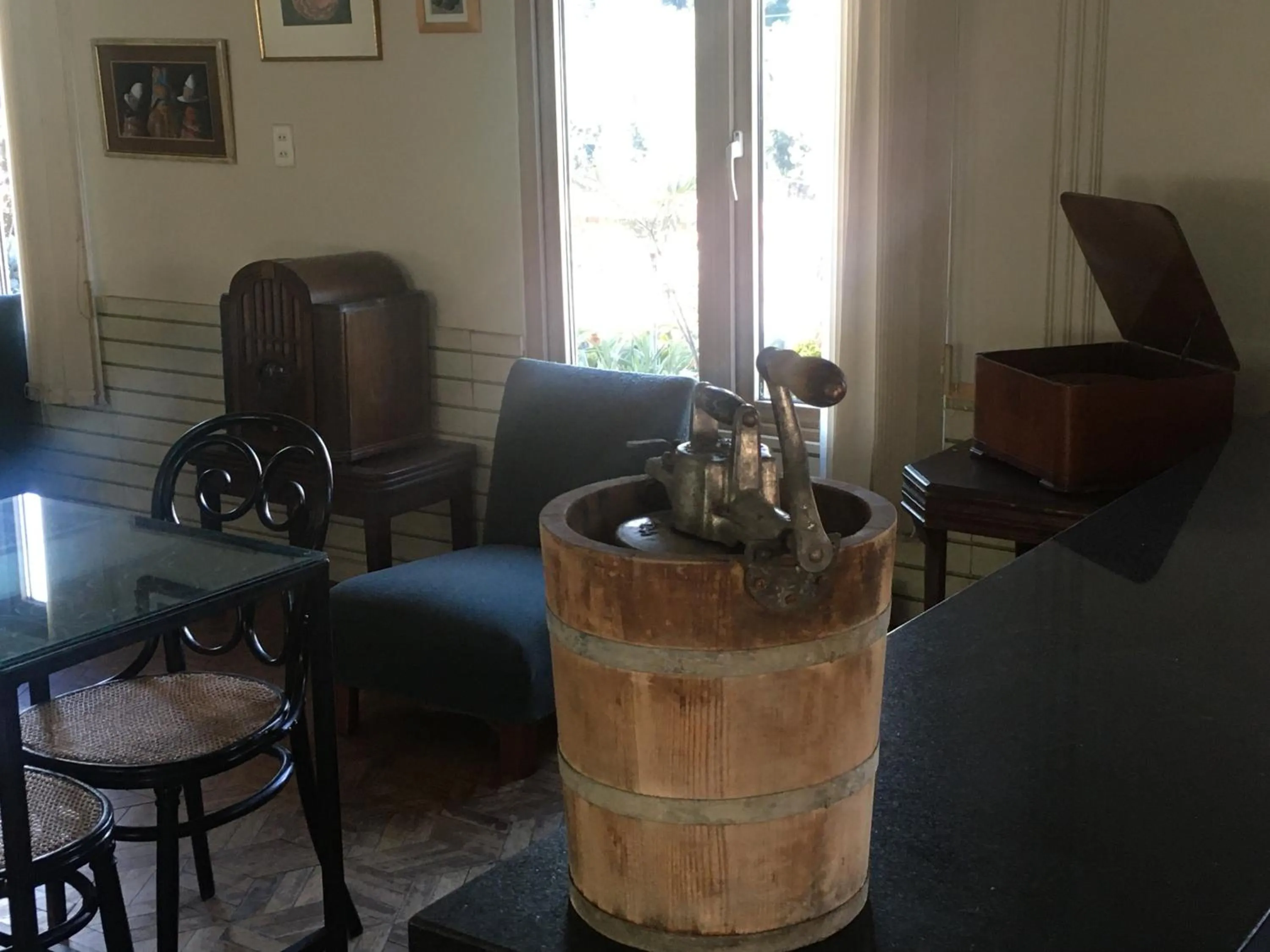 Seating area in La casa de Teresita