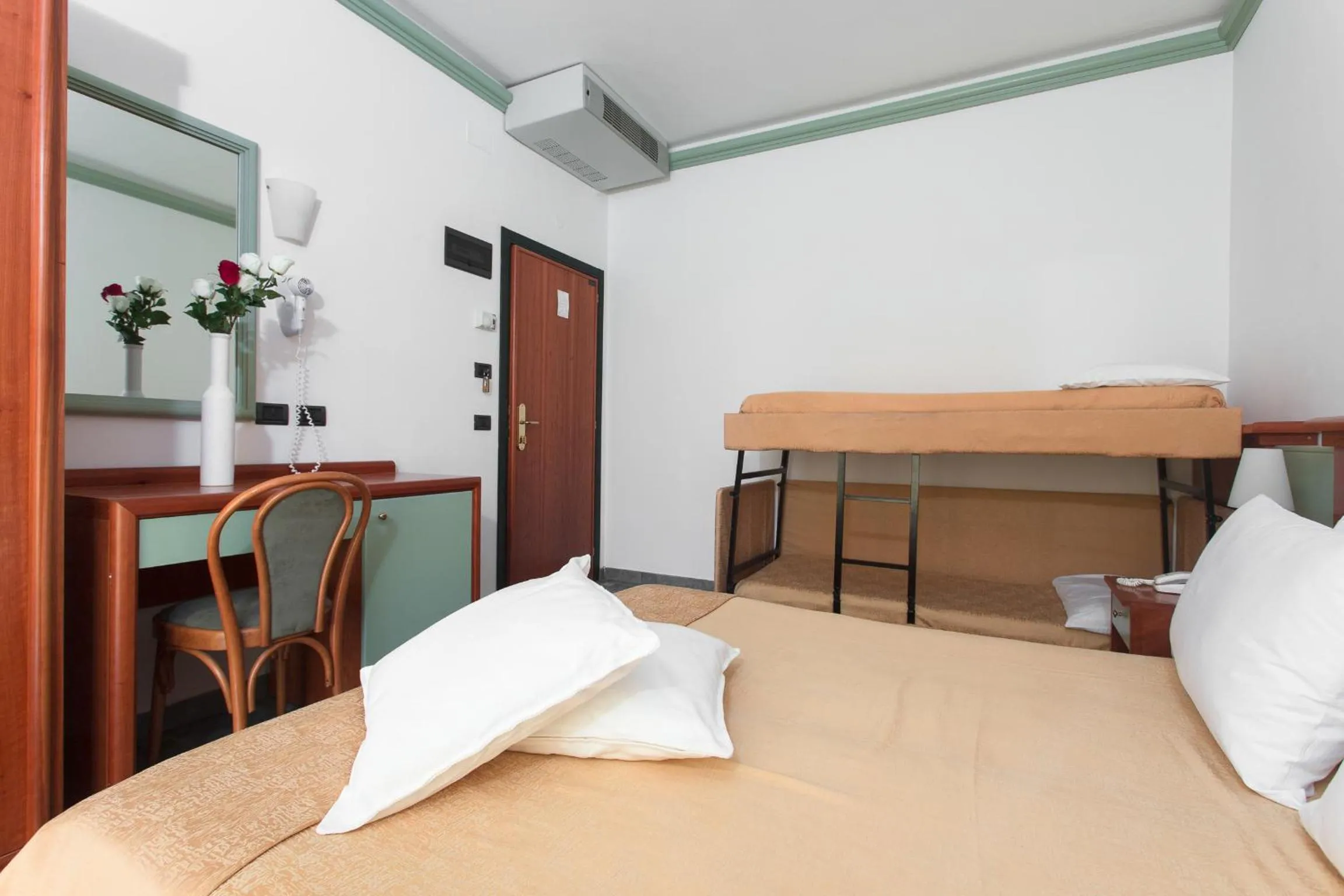 Bedroom in Hotel Zeus