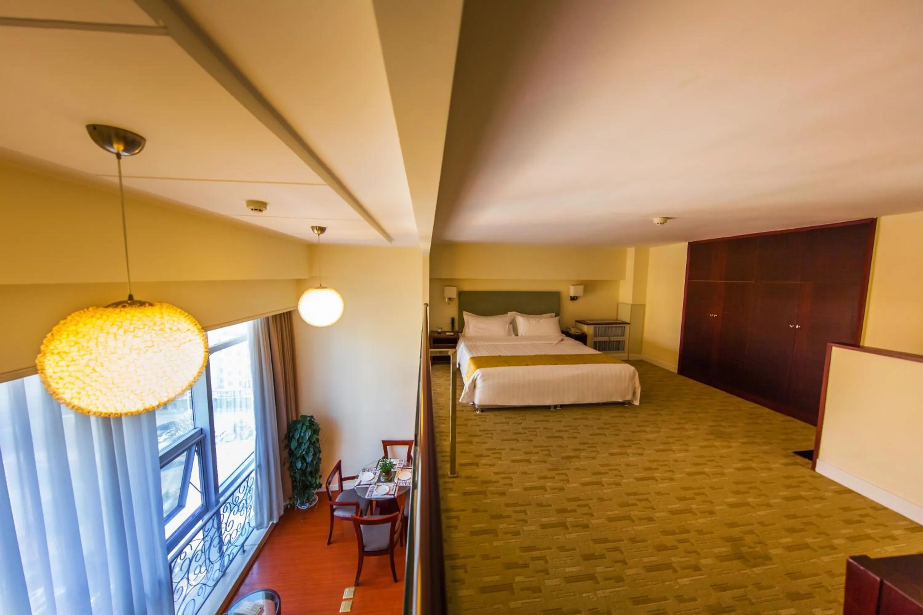 Photo of the whole room, Bed in Fulitai International Hotel
