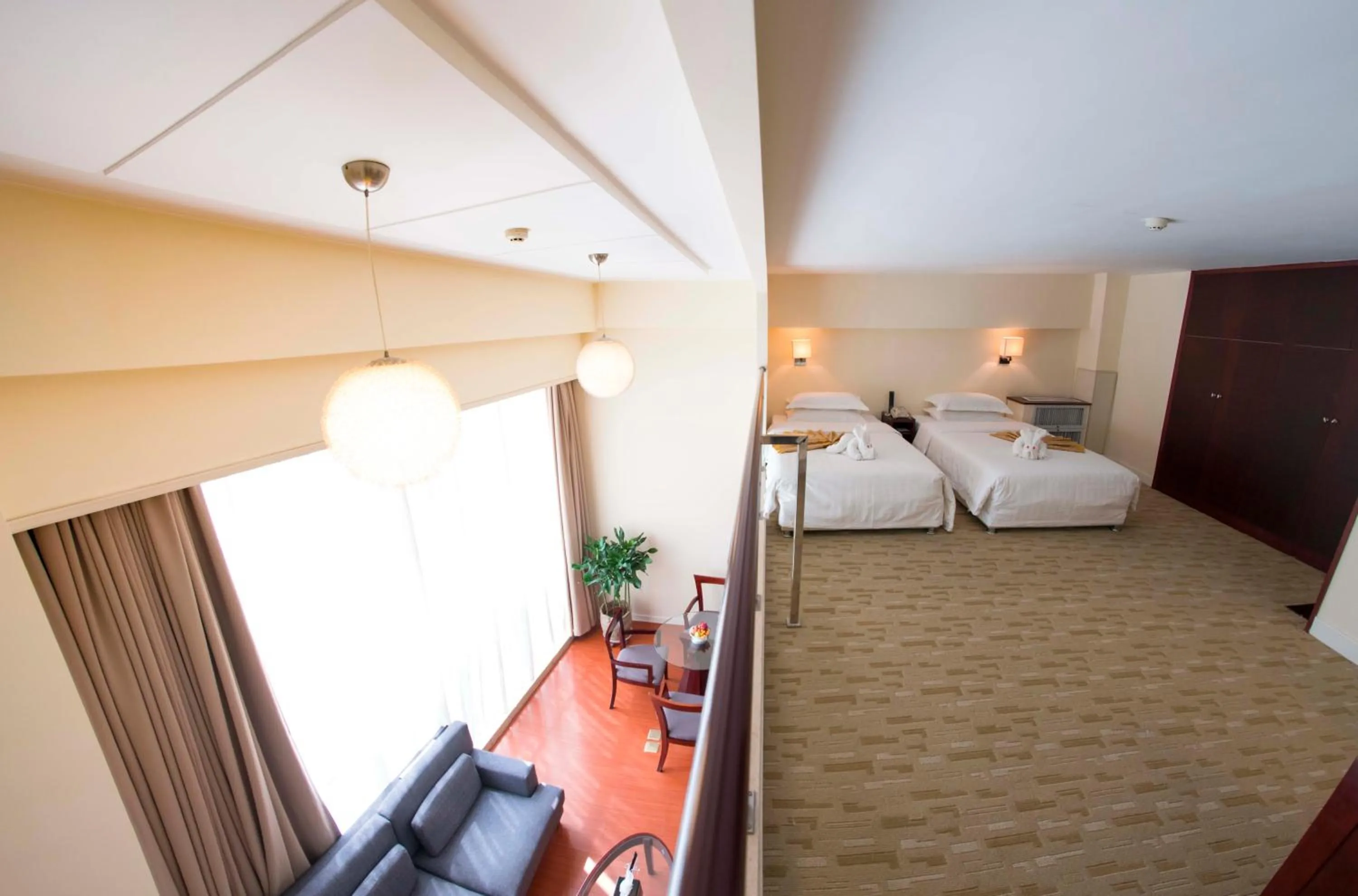 Bed in Fulitai International Hotel