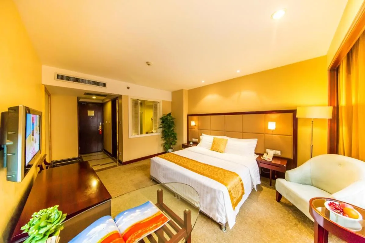 Bed in Fulitai International Hotel