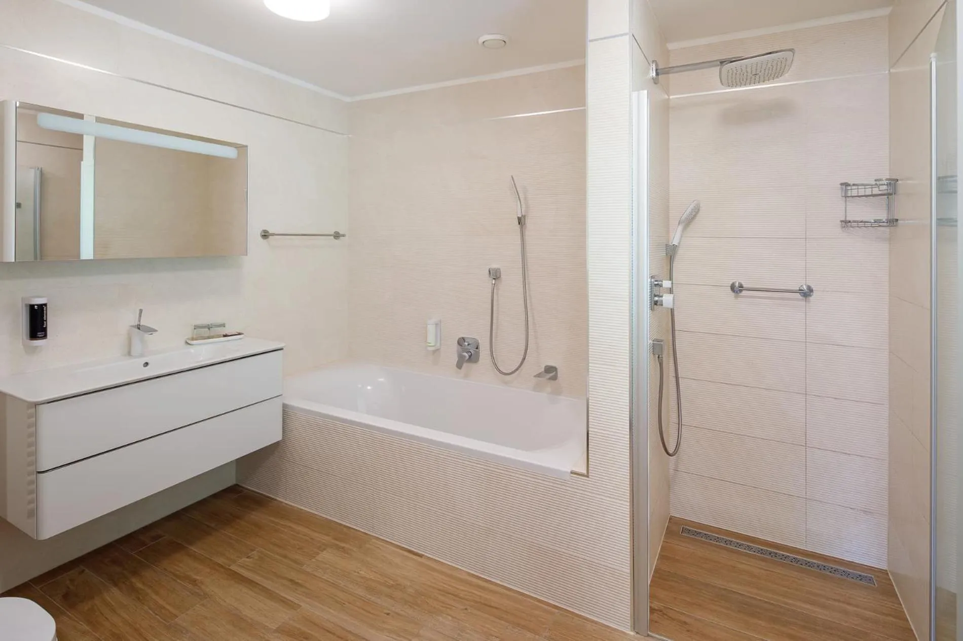 Shower in Hotel Villa Golf Cihelny