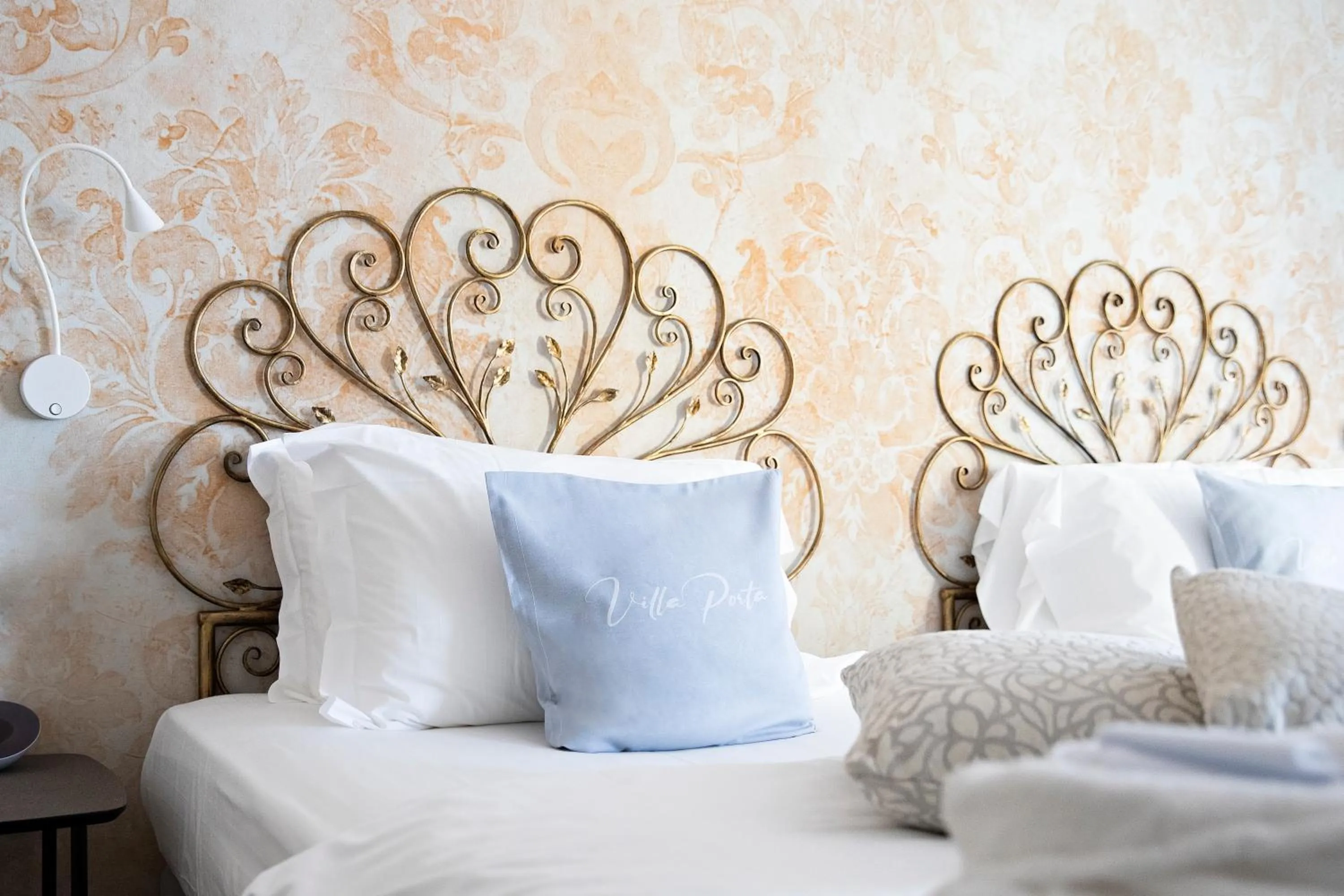 Bed in Relais Villa Porta