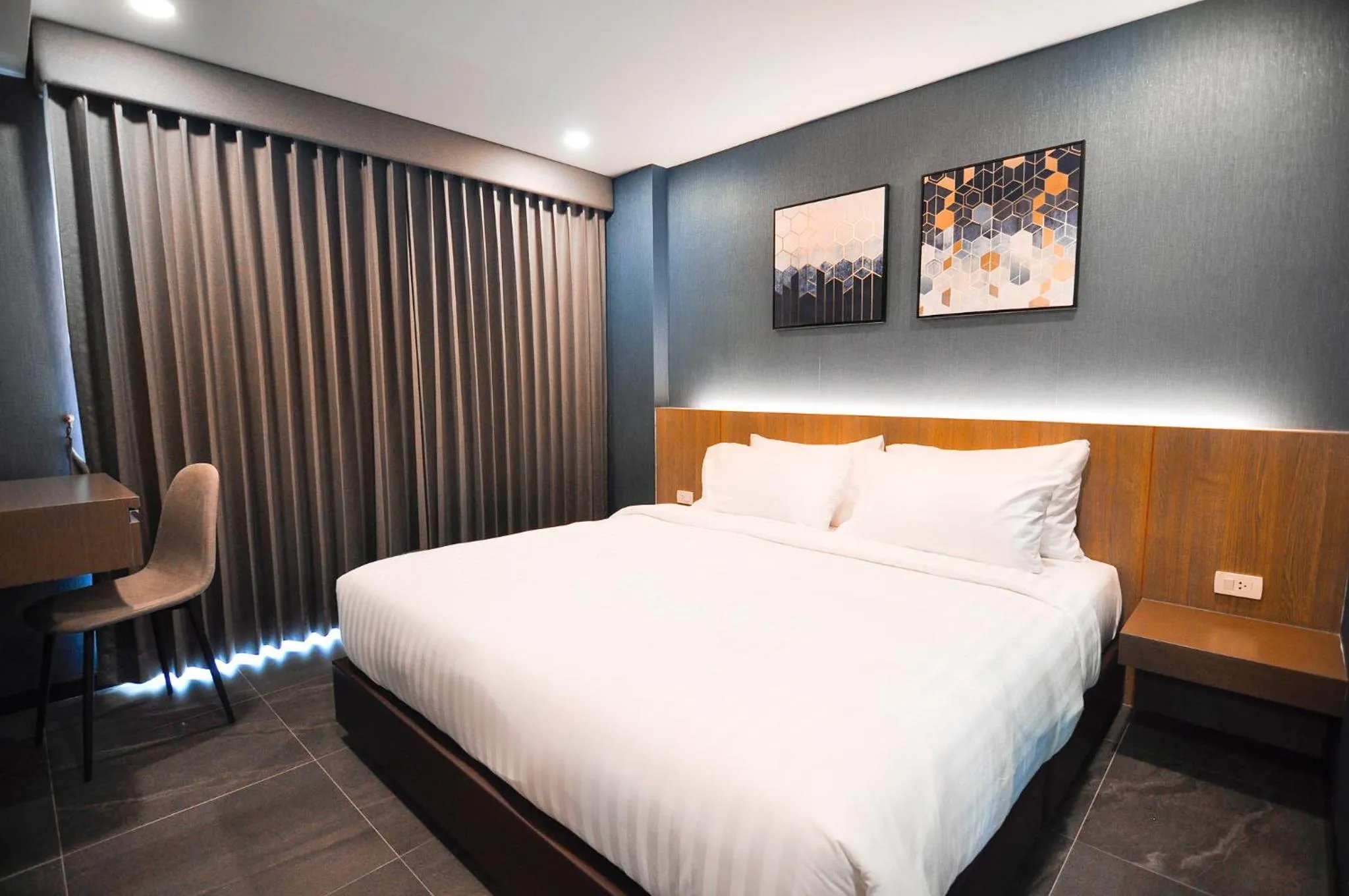 Bed in The S Block Condotel