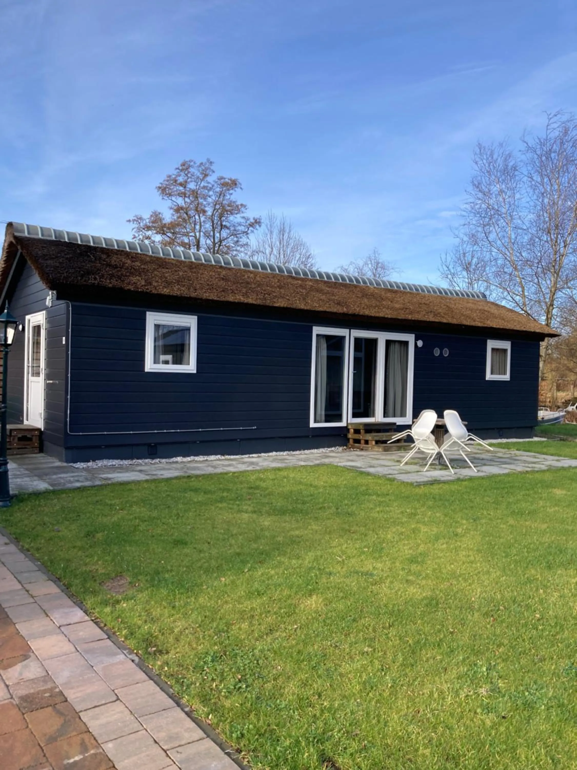 Garden view in Waterpark Giethoorn