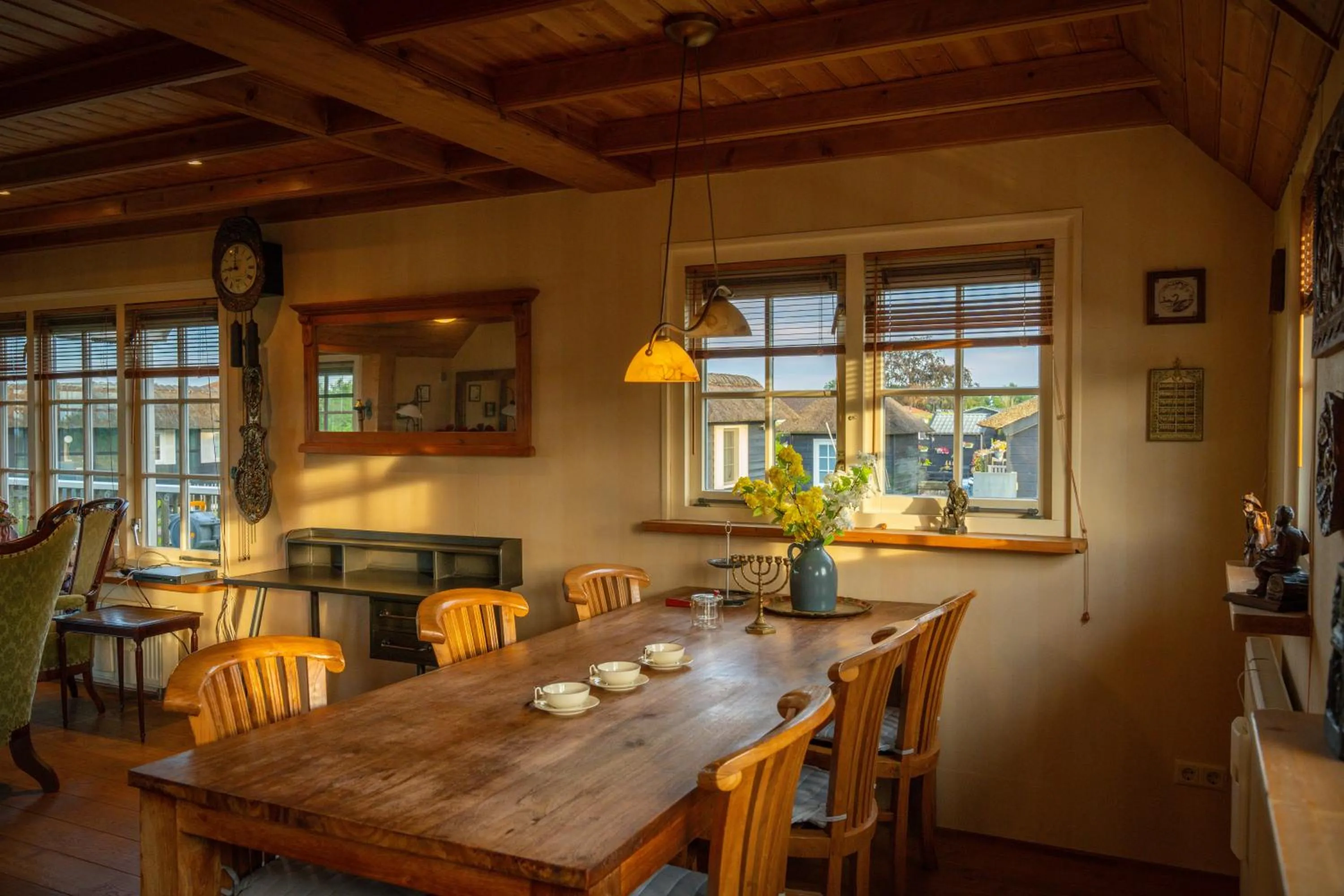 Dining area in Waterpark Giethoorn