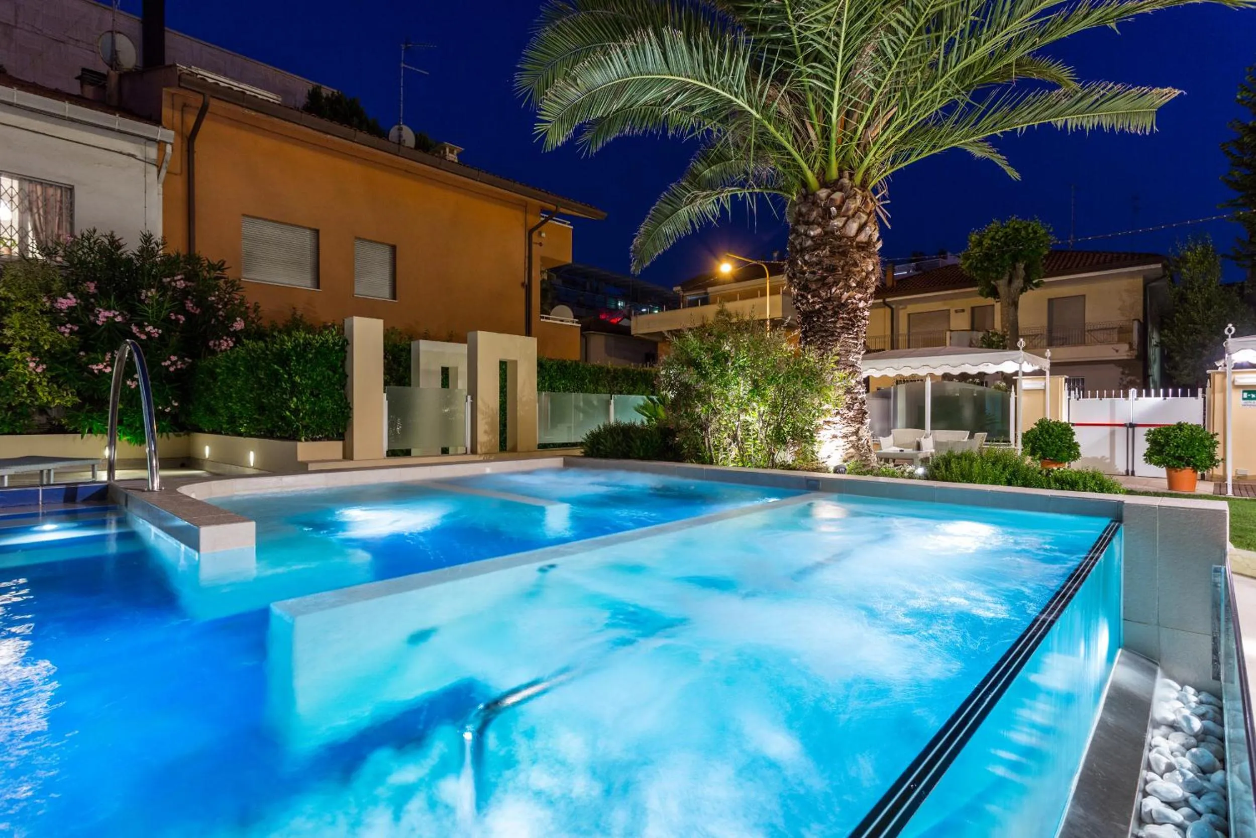 Open Air Bath in Hotel Luna Riccione e Aqua Spa Only Adults +12