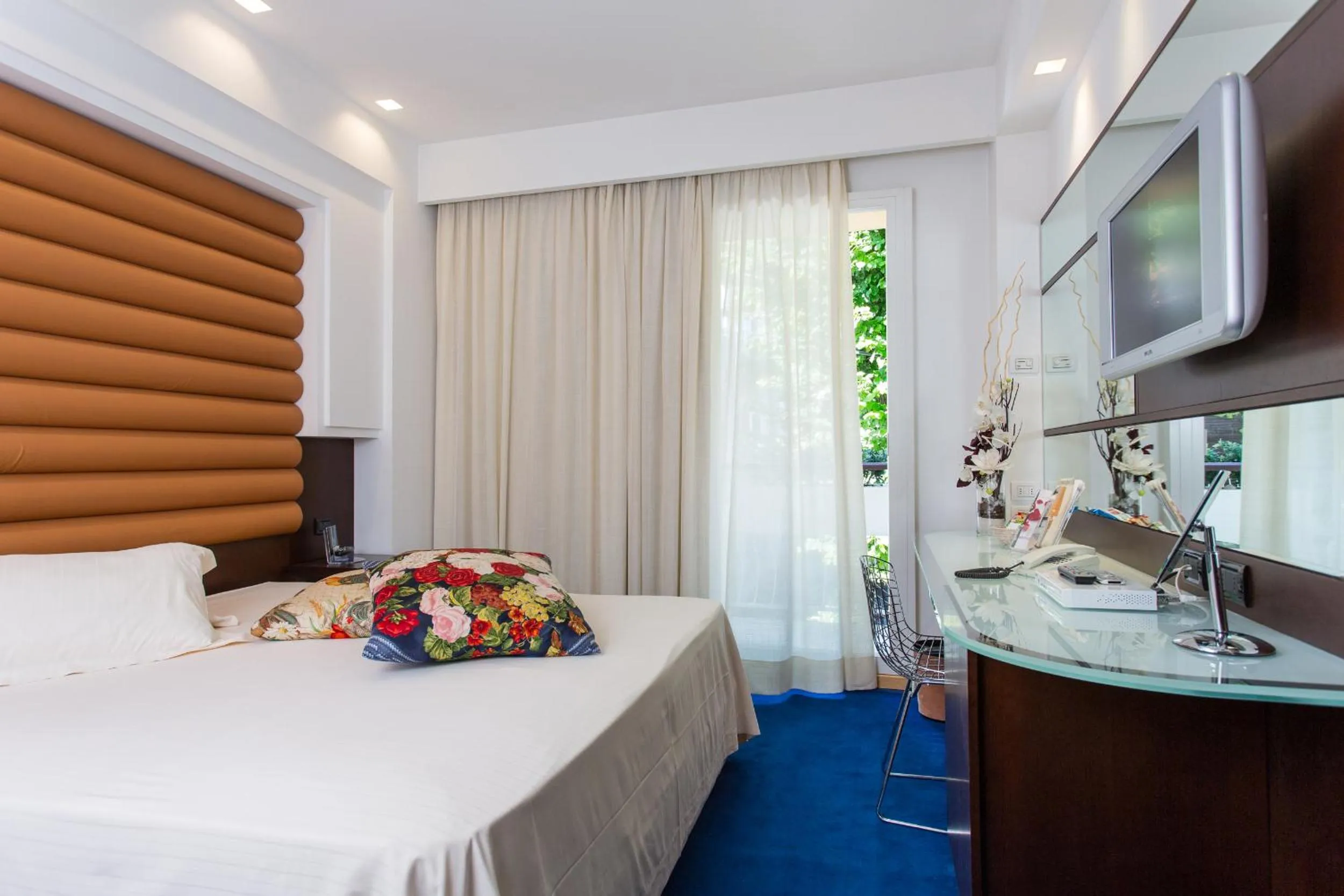 Bed in Hotel Luna Riccione e Aqua Spa Only Adults +12