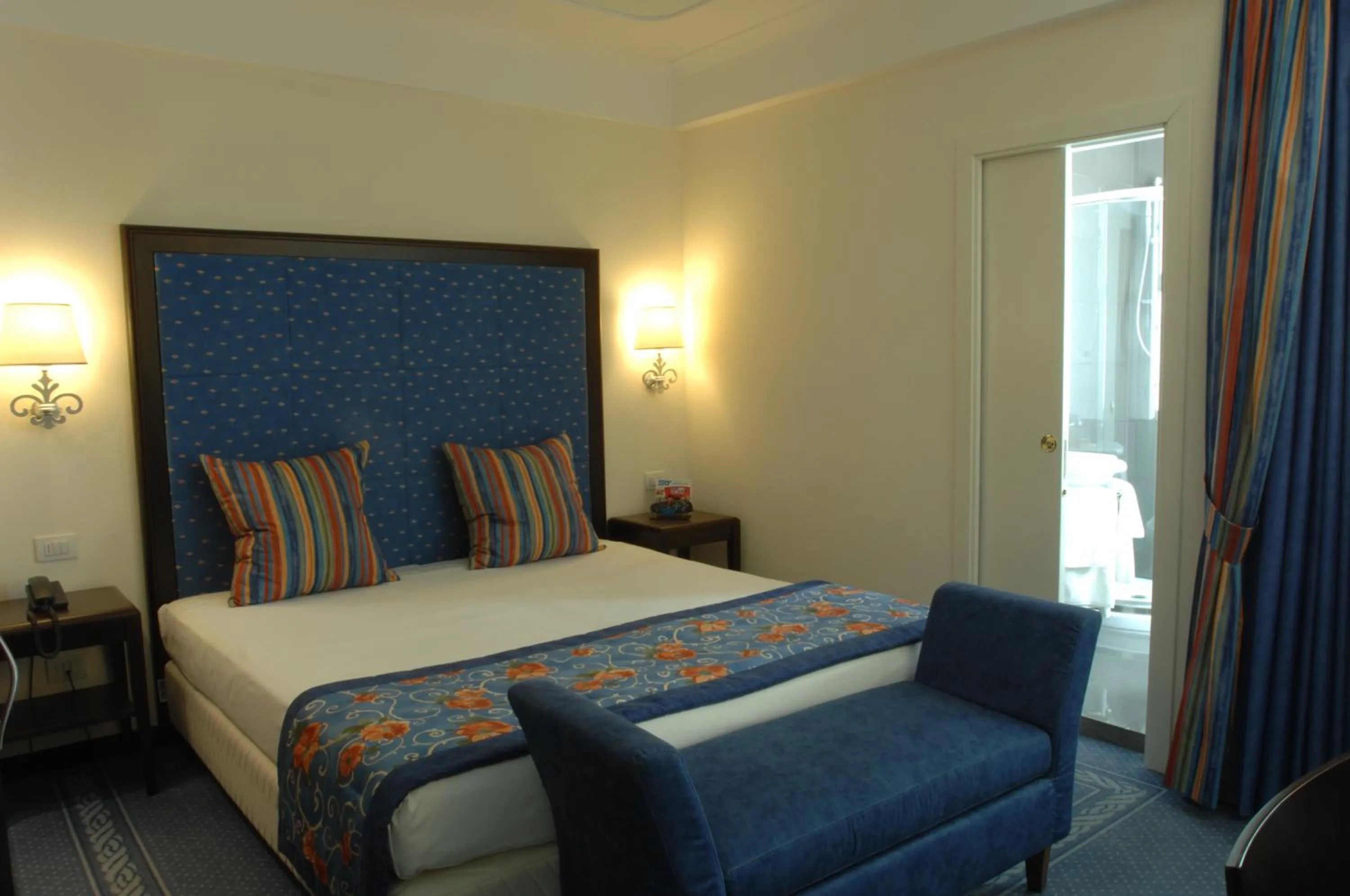 Bed in Hotel Luna Riccione e Aqua Spa Only Adults +12