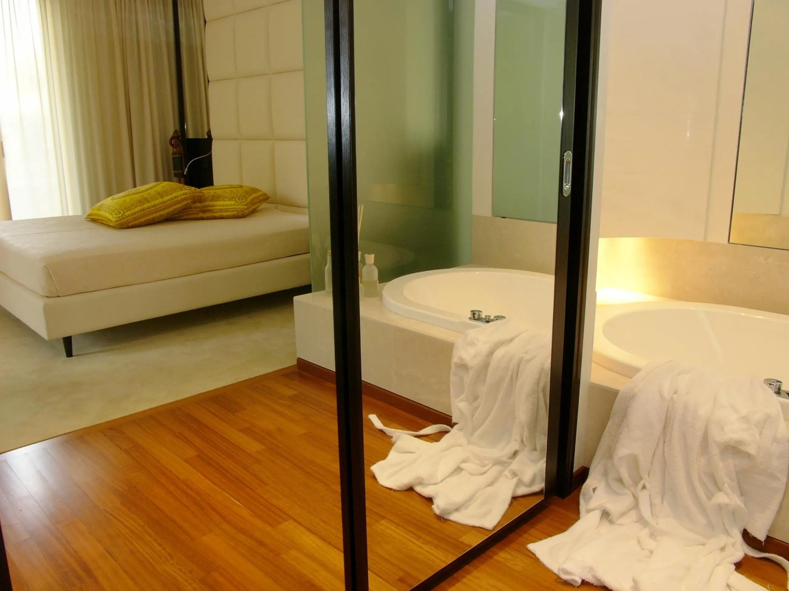 Bed in Hotel Luna Riccione e Aqua Spa Only Adults +12