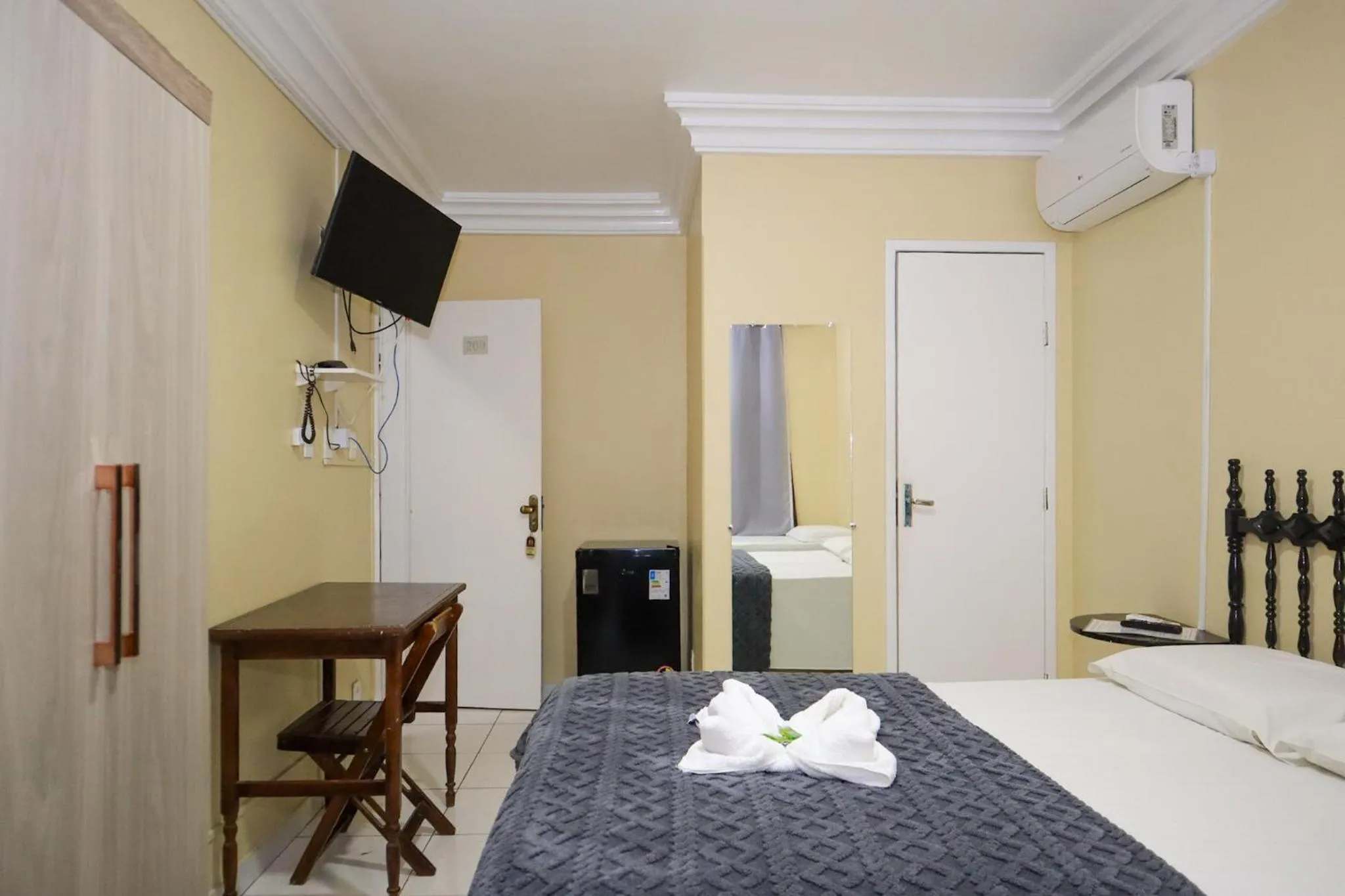 Bed in Diamantina Palace Hotel