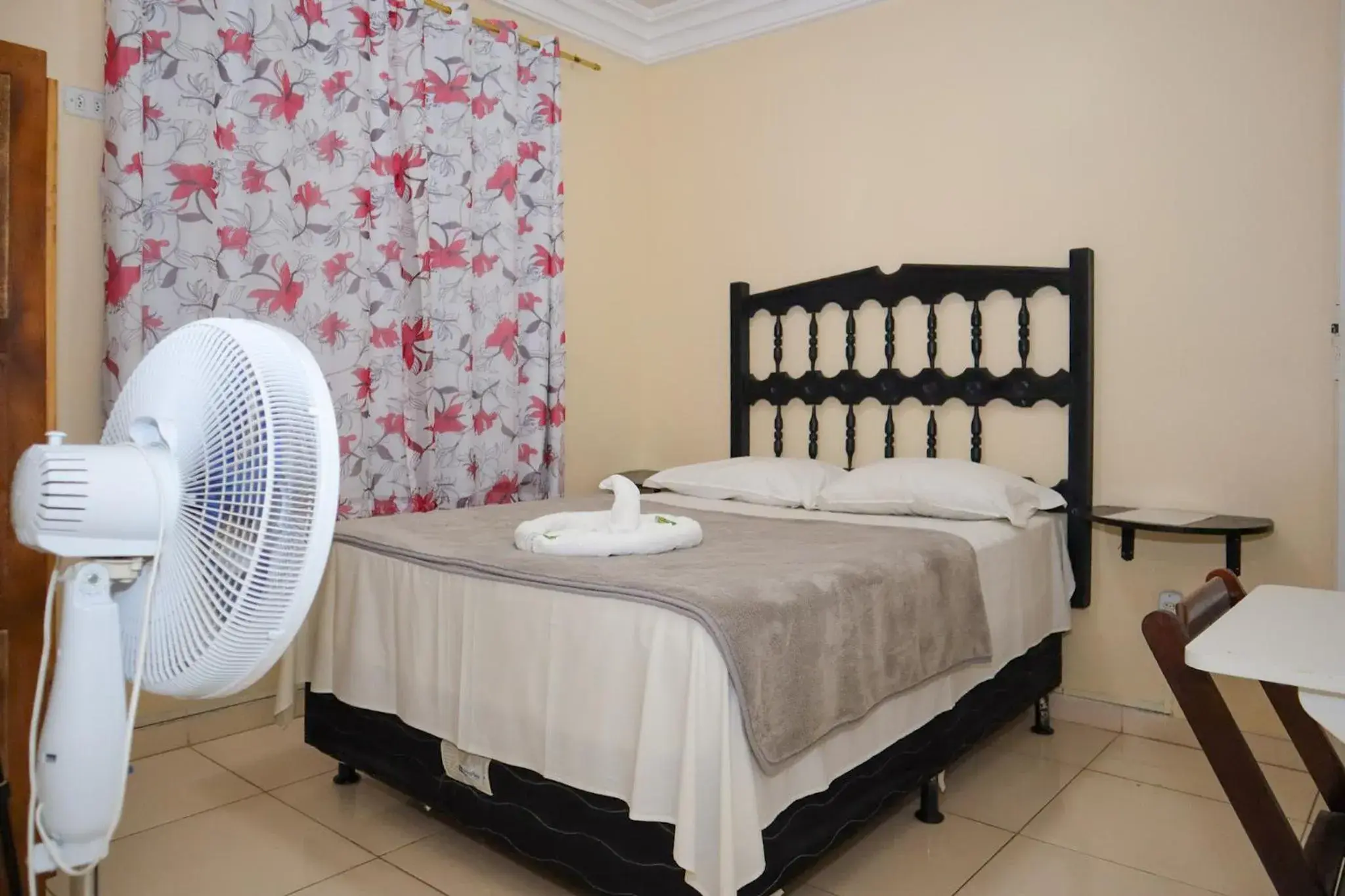 Standard Single Room in Diamantina Palace Hotel Standard Single Room in Diamantina Palace Hotel