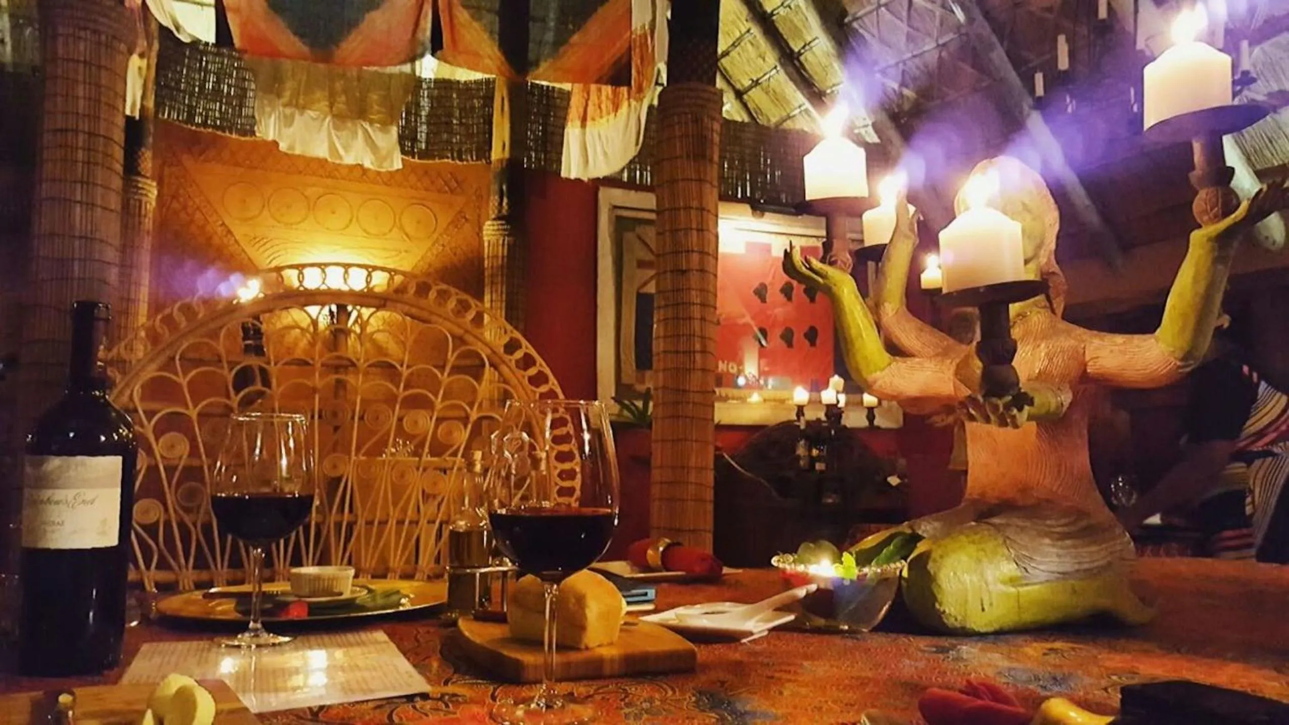 Restaurant/places to eat in Timamoon Lodge