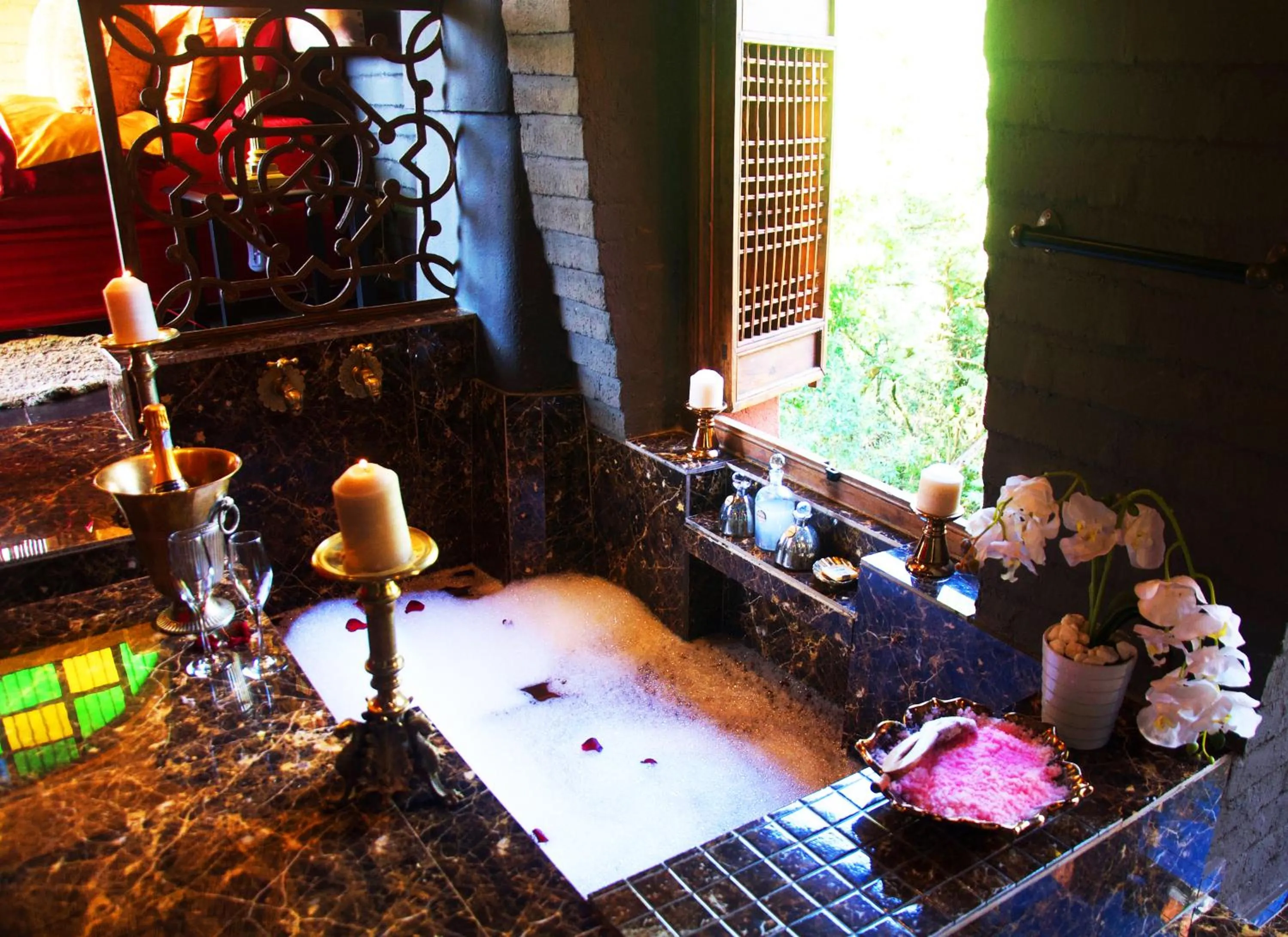 Bathroom in Timamoon Lodge