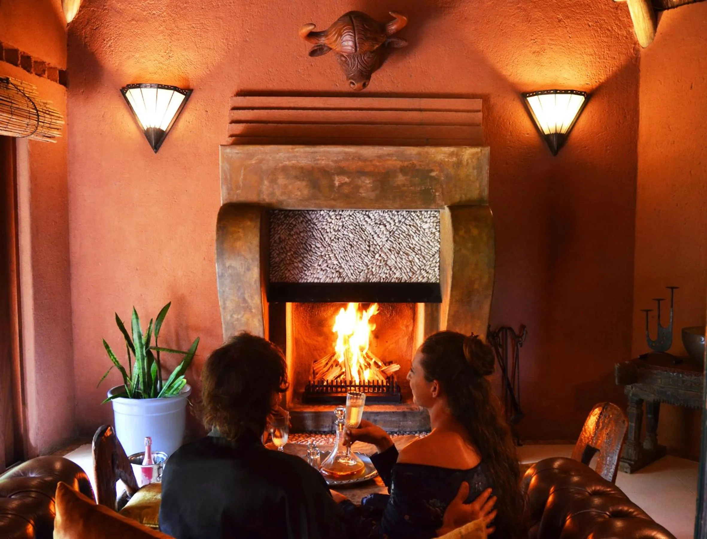 Seating area in Timamoon Lodge