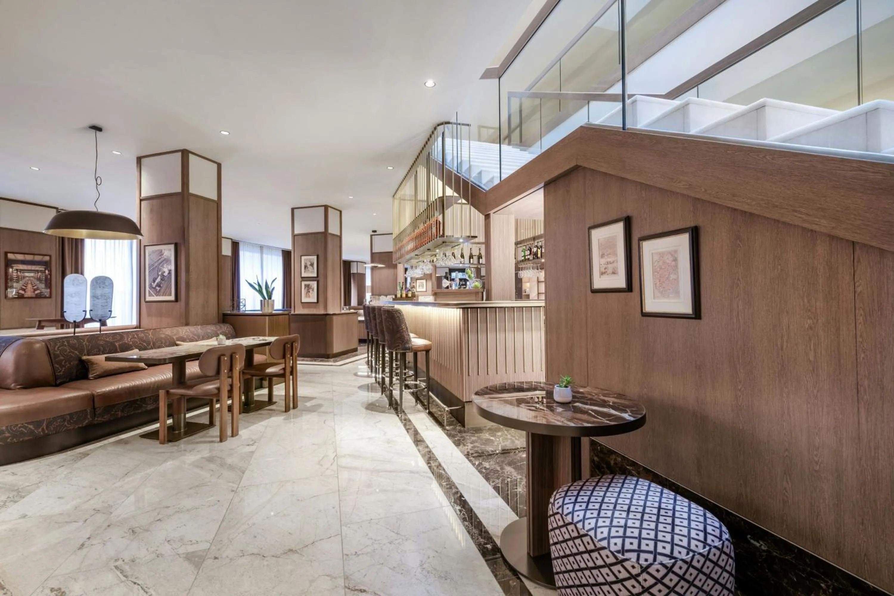 Lounge or bar in AC Hotel Milano by Marriott
